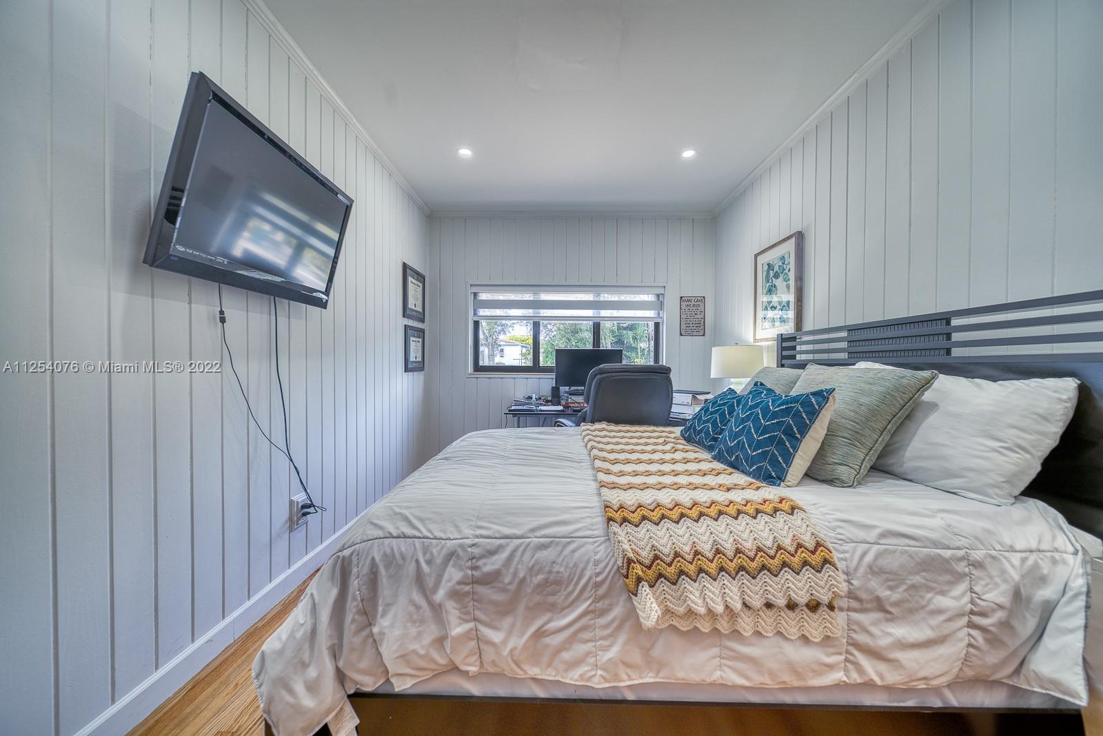 SOUTH SHENANDOAH - Residential Lease