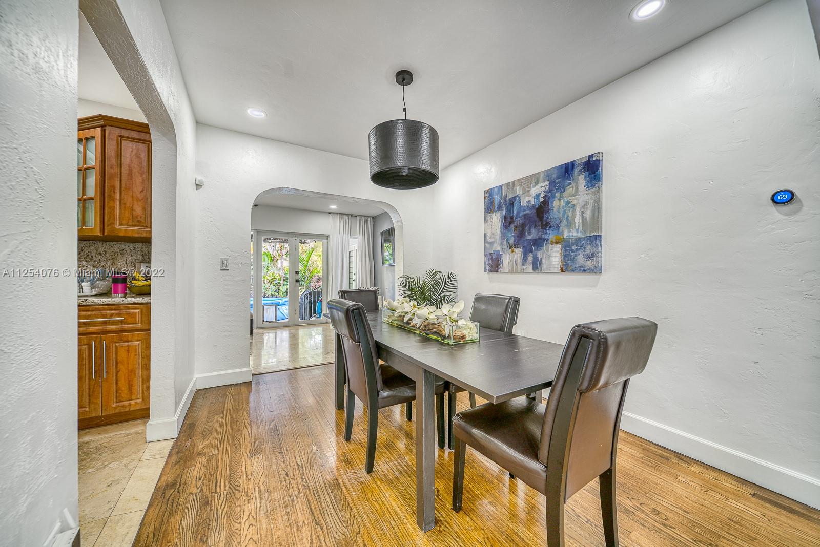 SOUTH SHENANDOAH - Residential Lease