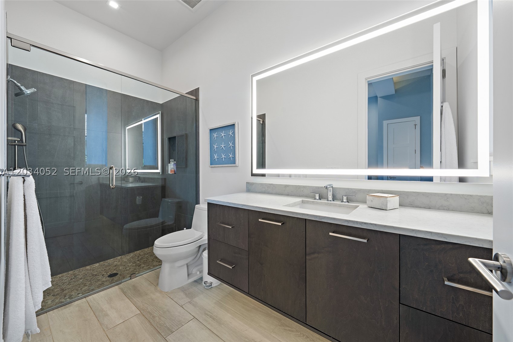Admirals Cove - Residential