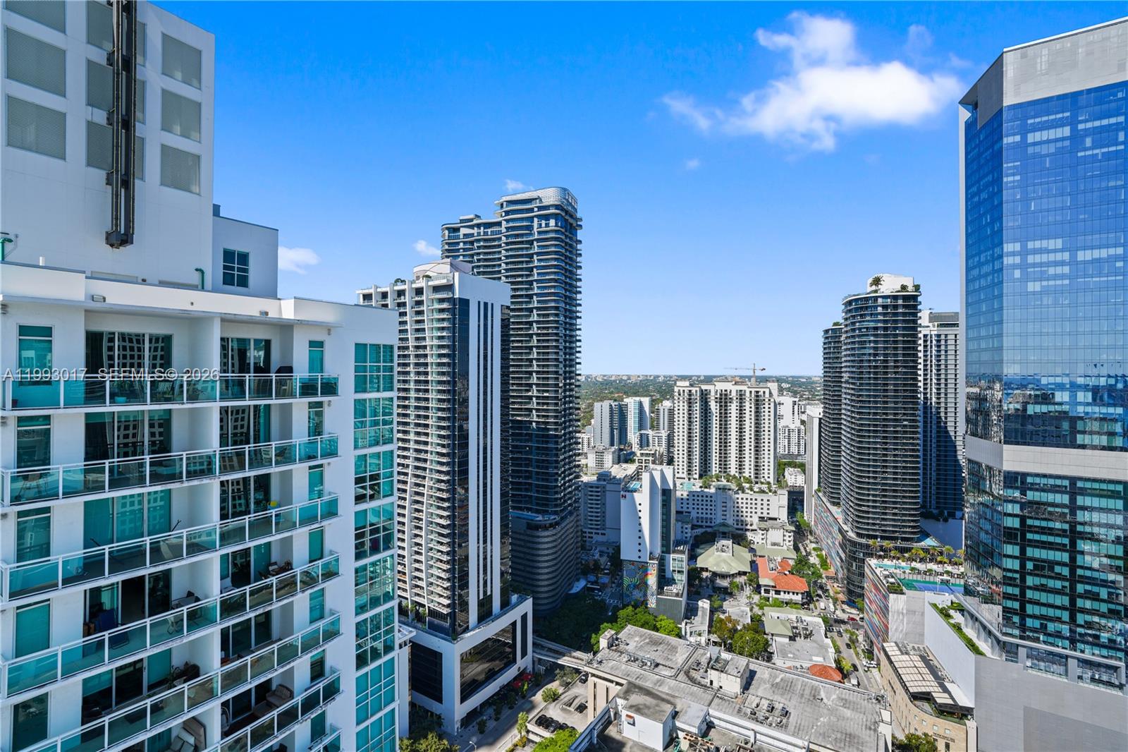 THE PLAZA 851 BRICKELL CO - Residential