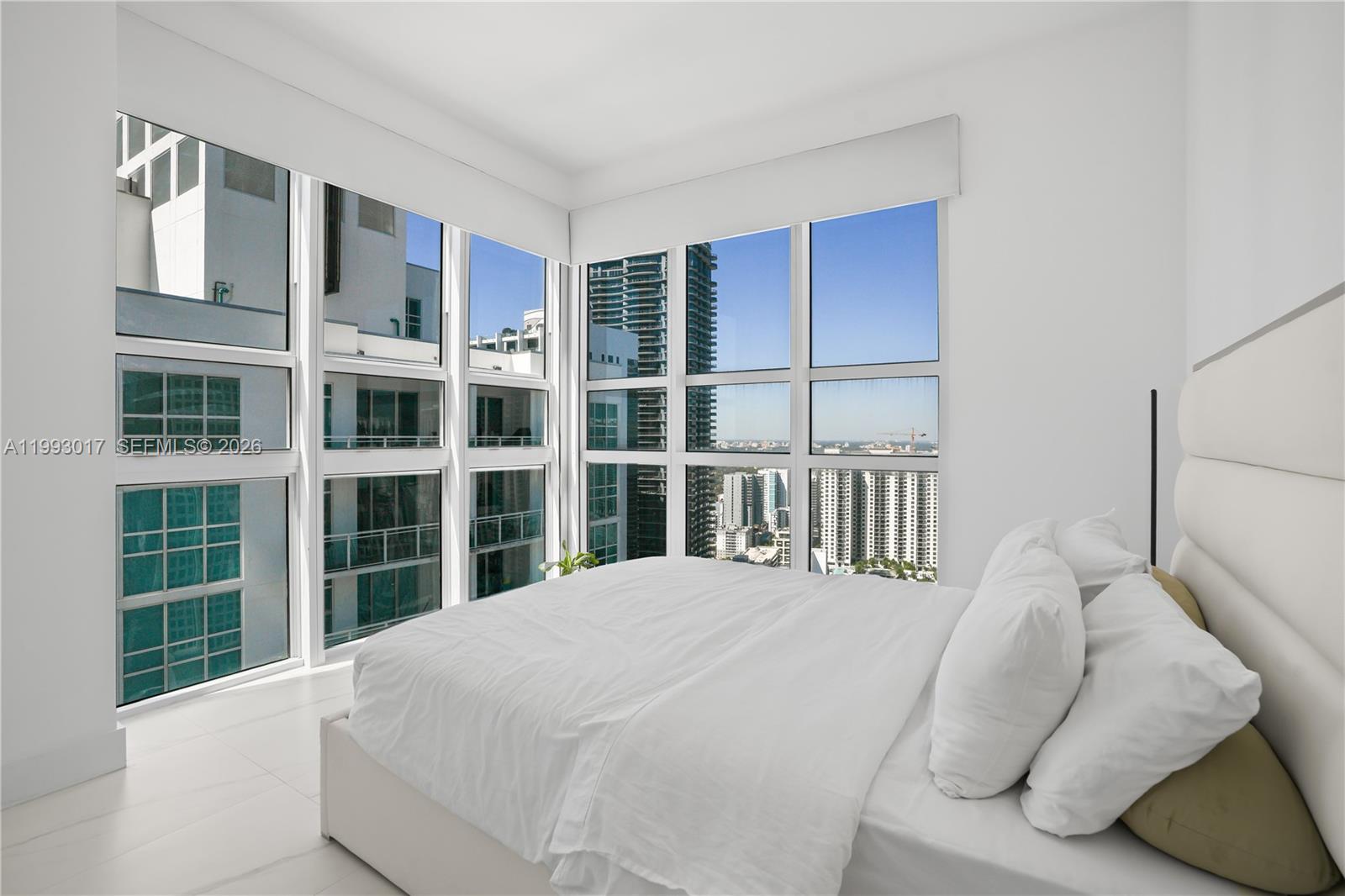 THE PLAZA 851 BRICKELL CO - Residential
