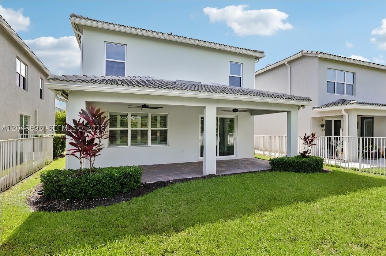 HILLCREST COUNTRY CLUB SO - Residential