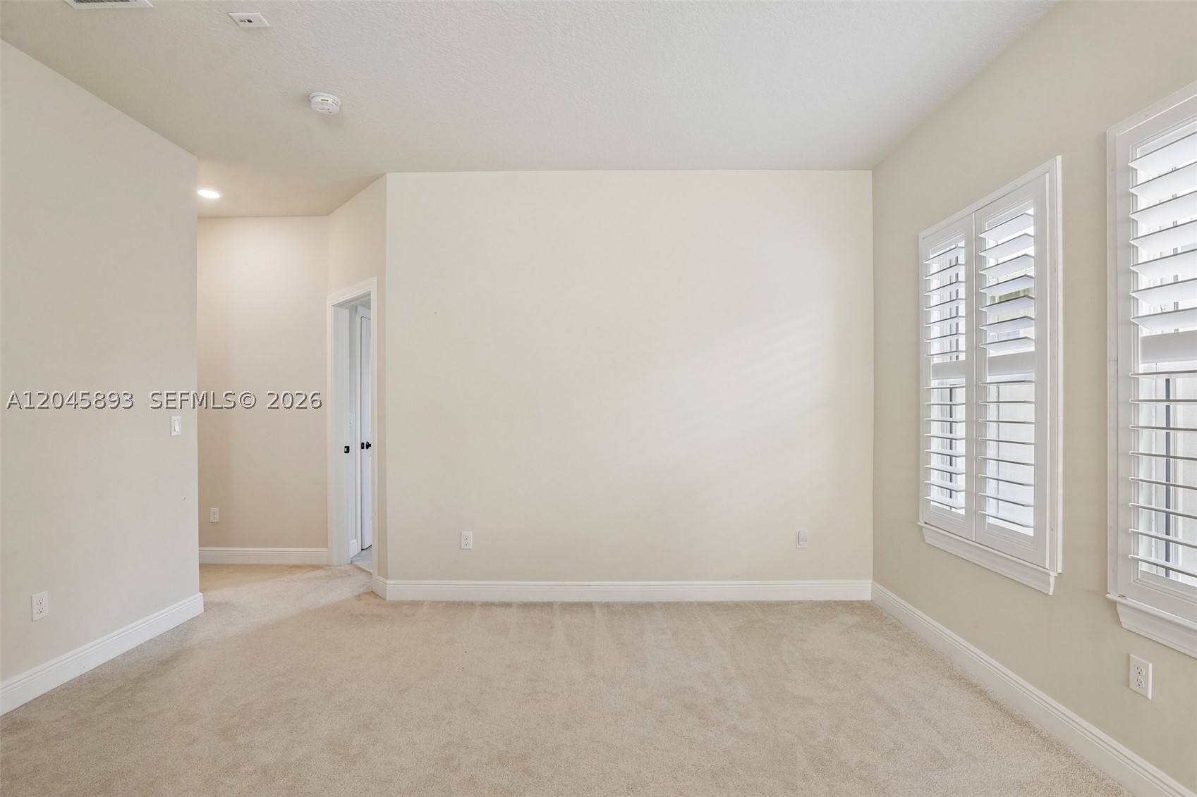 HILLCREST COUNTRY CLUB SO - Residential
