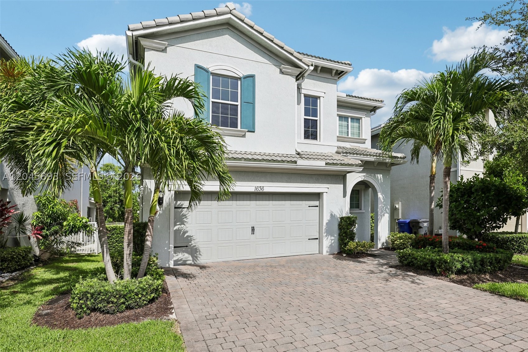 HILLCREST COUNTRY CLUB SO - Residential