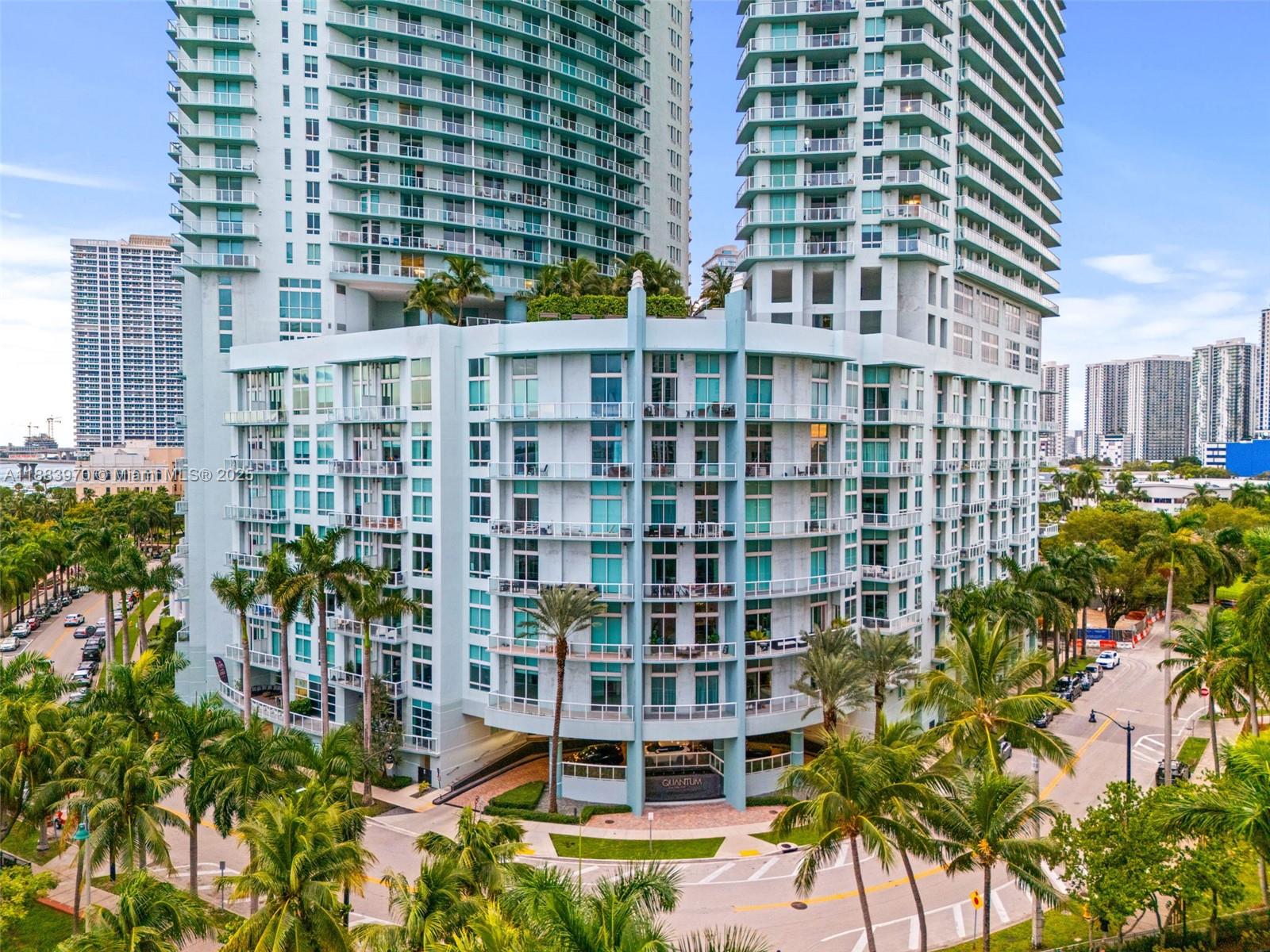 QUANTUM ON THE BAY CONDO - Residential
