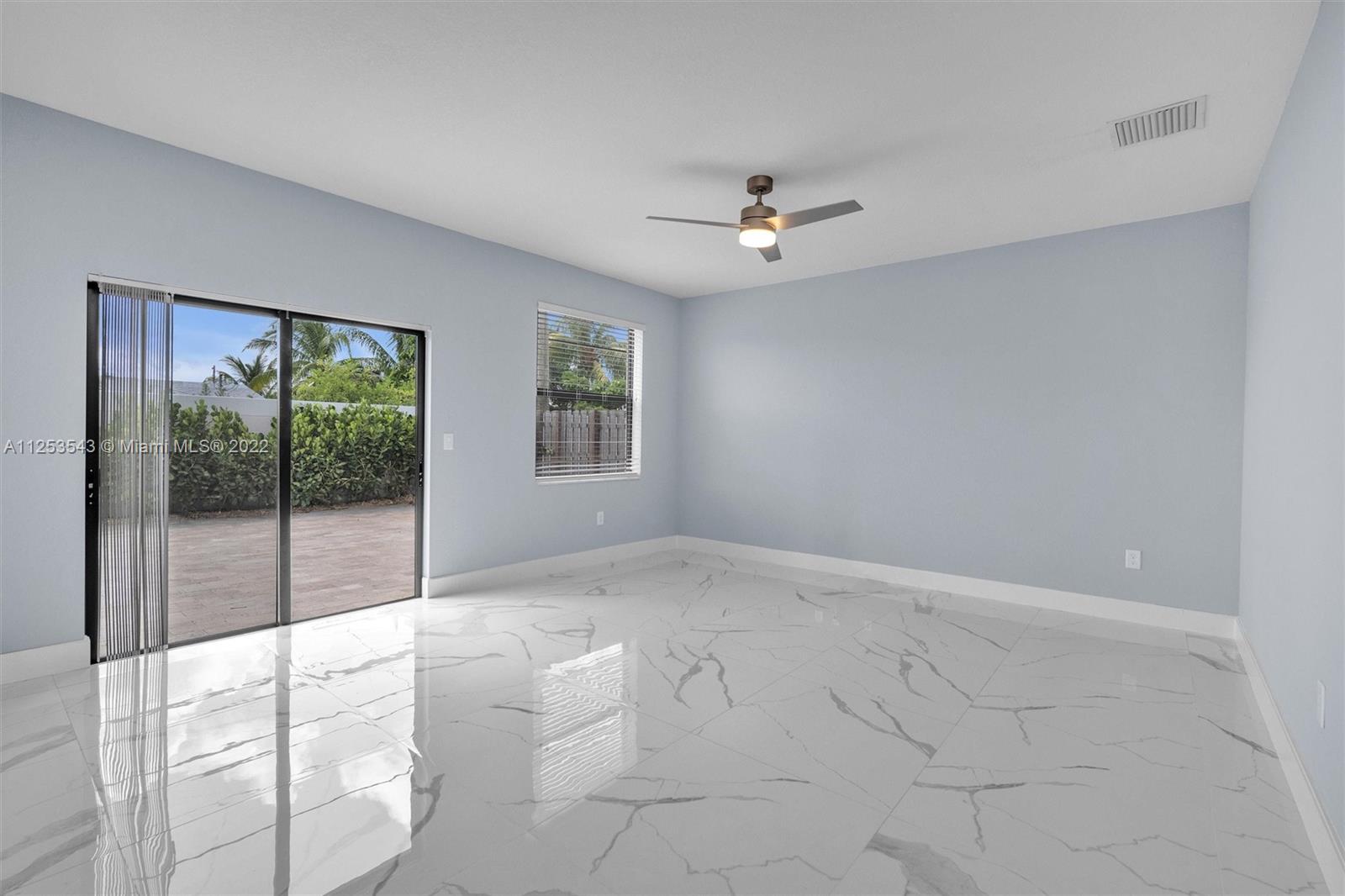 VIA VENTURA NEIGHBORHOOD - Residential