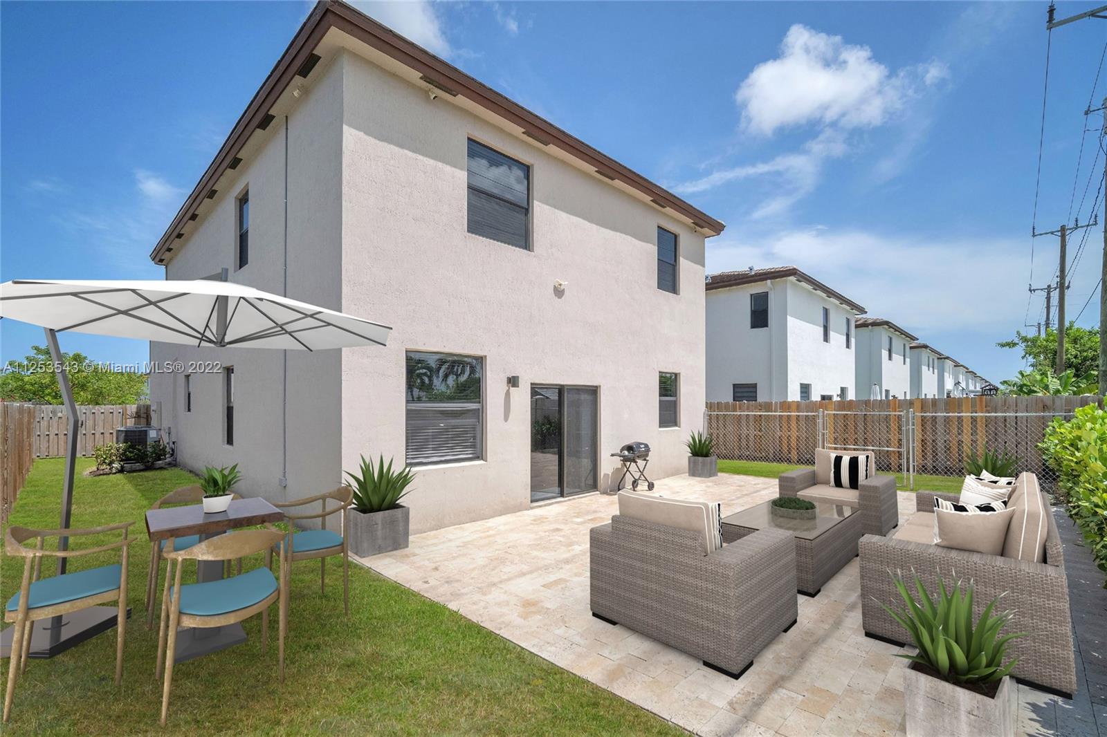 VIA VENTURA NEIGHBORHOOD - Residential