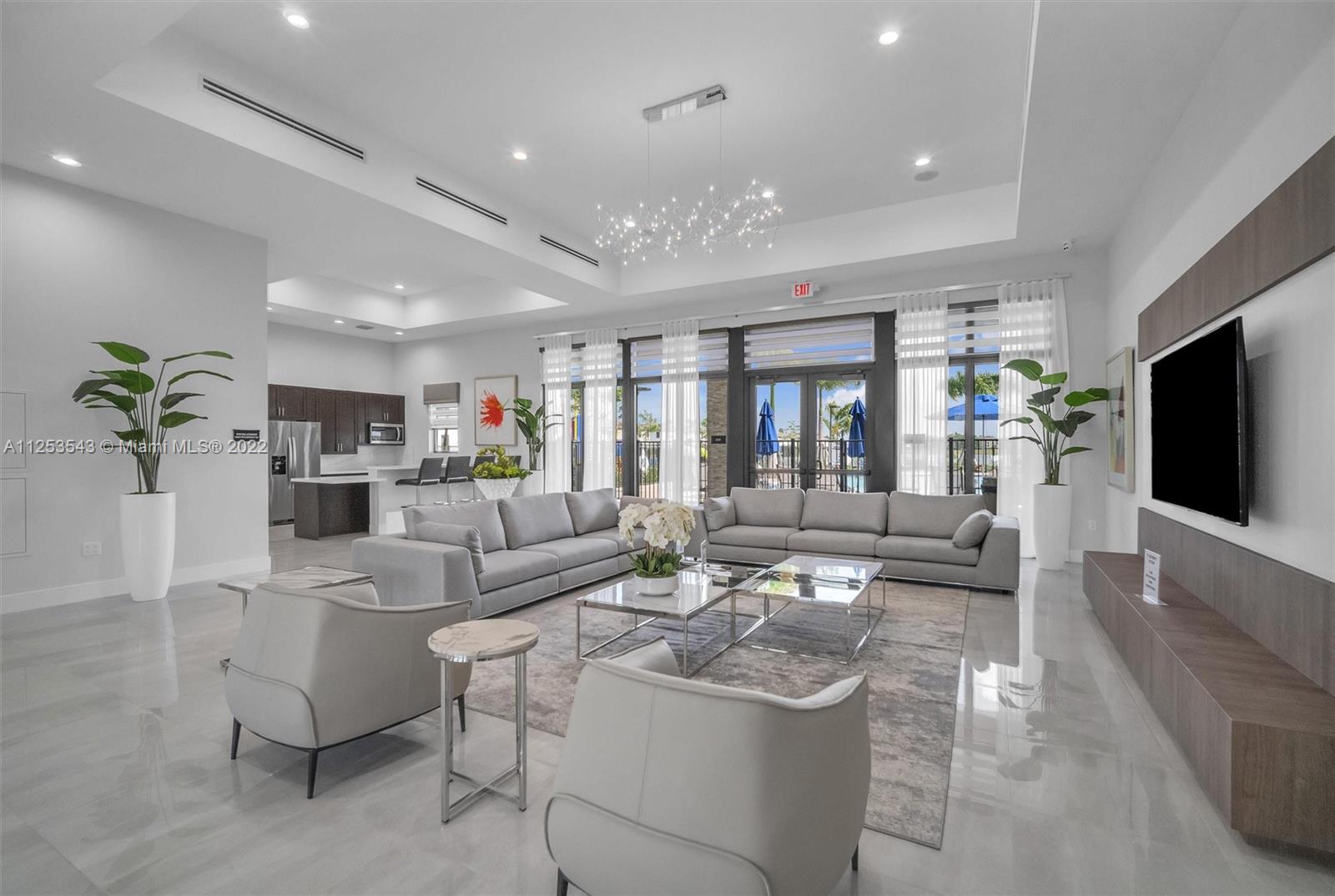 VIA VENTURA NEIGHBORHOOD - Residential