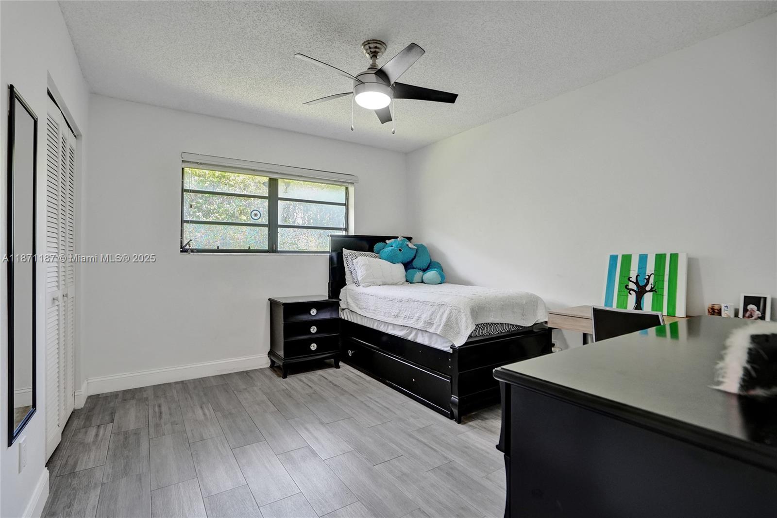 OAK FOREST - Residential