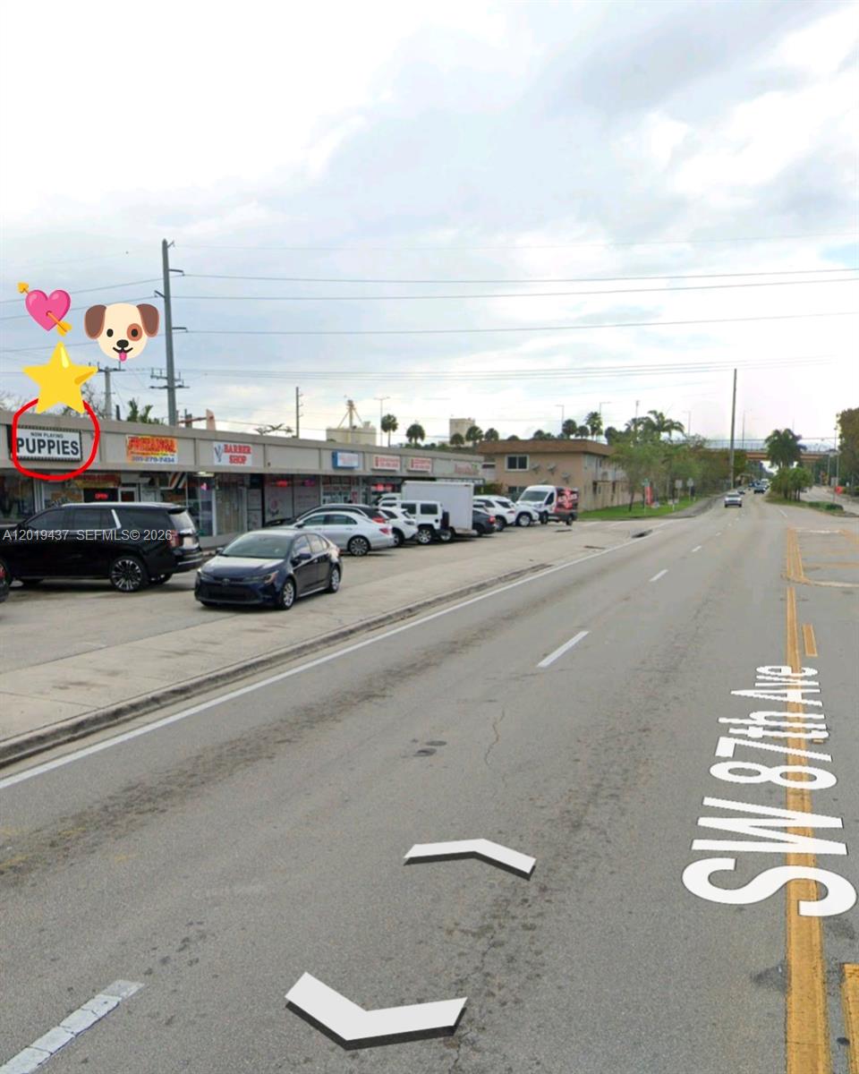 PRIME PRIME PRIME LOCATION with low rent ! on 87th ave and sunset in Miami. this business has a lot of high potential to make a lot of money with very heavy traffic daily.