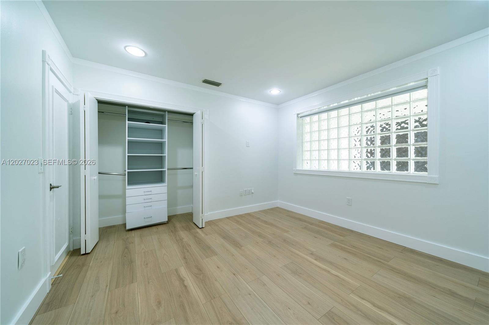 BAY HARBOR ISLAND - Residential Lease