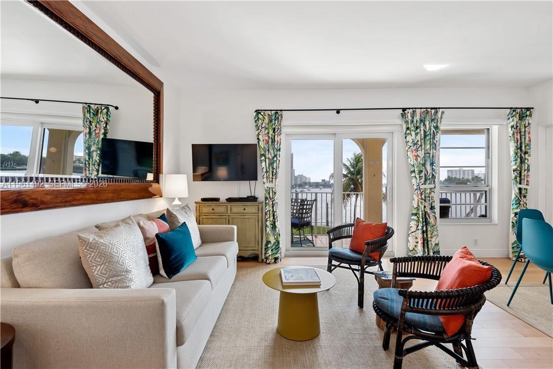 FORT LAUDERDALE YACHT - Residential