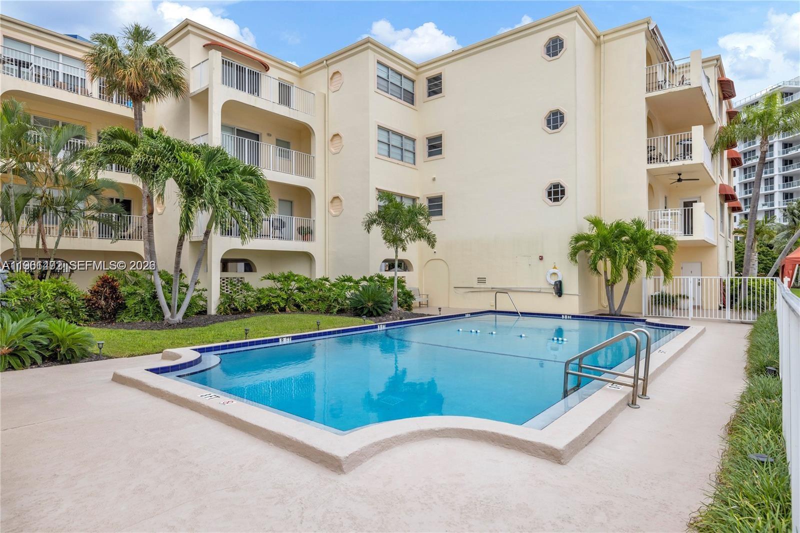 FORT LAUDERDALE YACHT - Residential