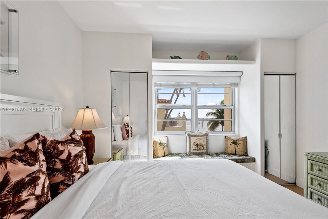 FORT LAUDERDALE YACHT - Residential