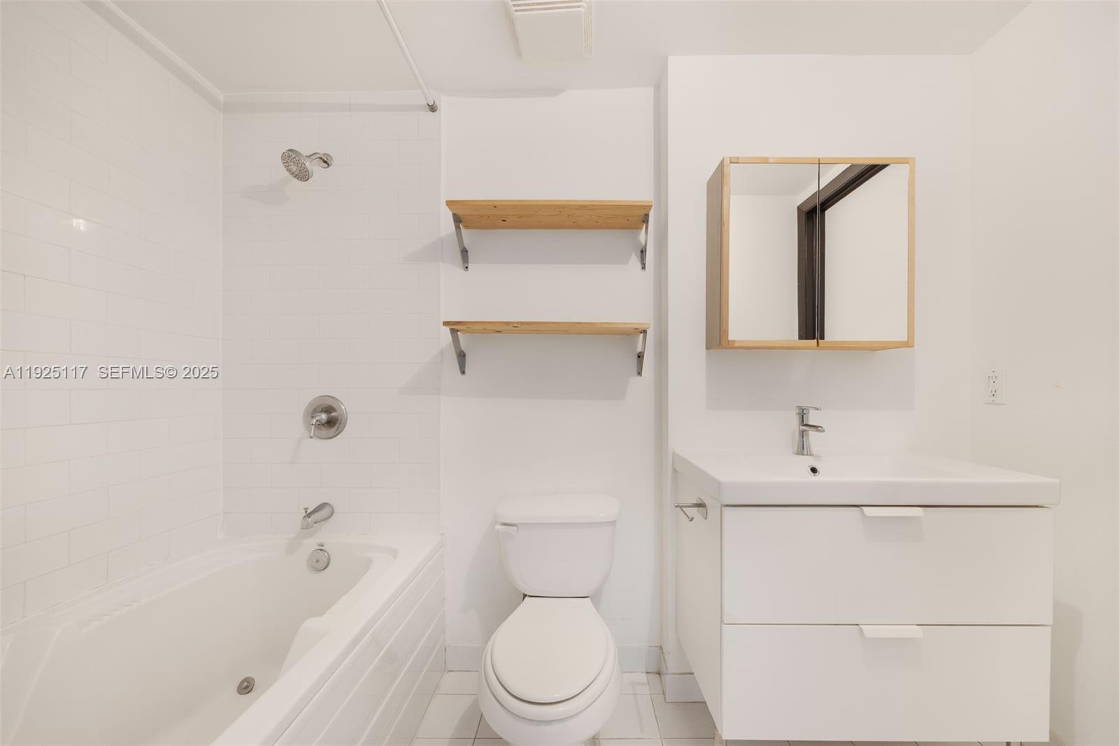 NEO VERTIKA CONDO - Residential Lease