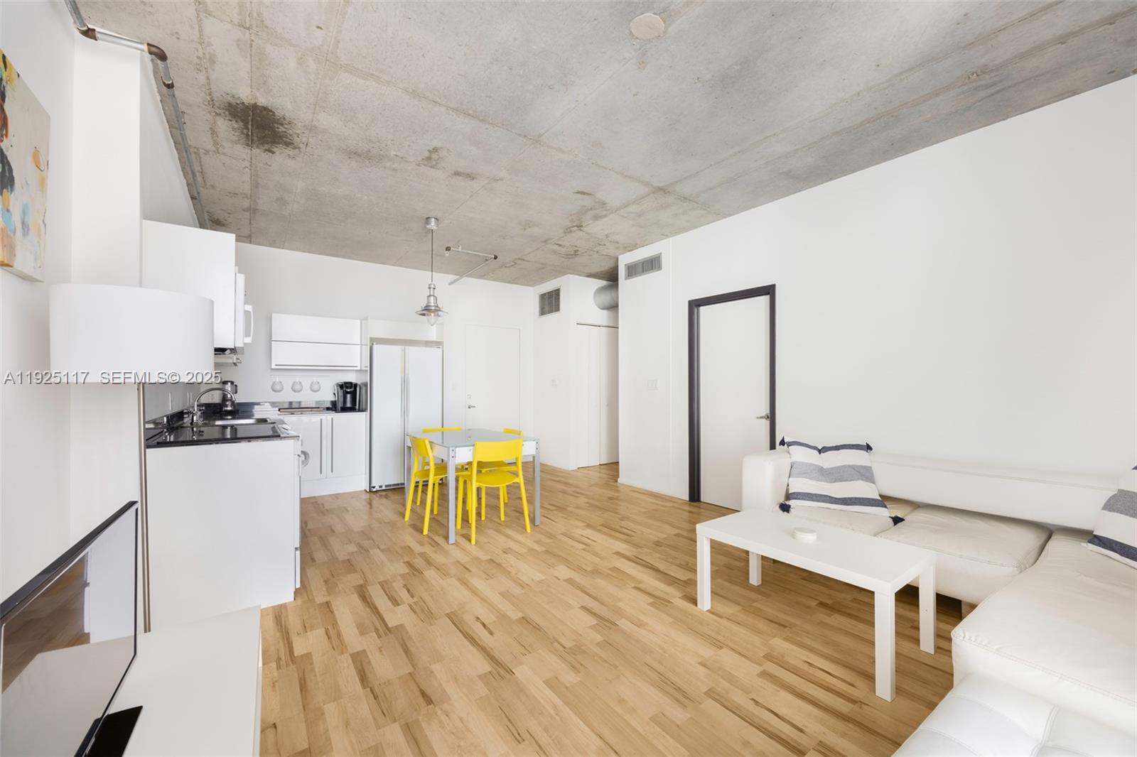 NEO VERTIKA CONDO - Residential Lease