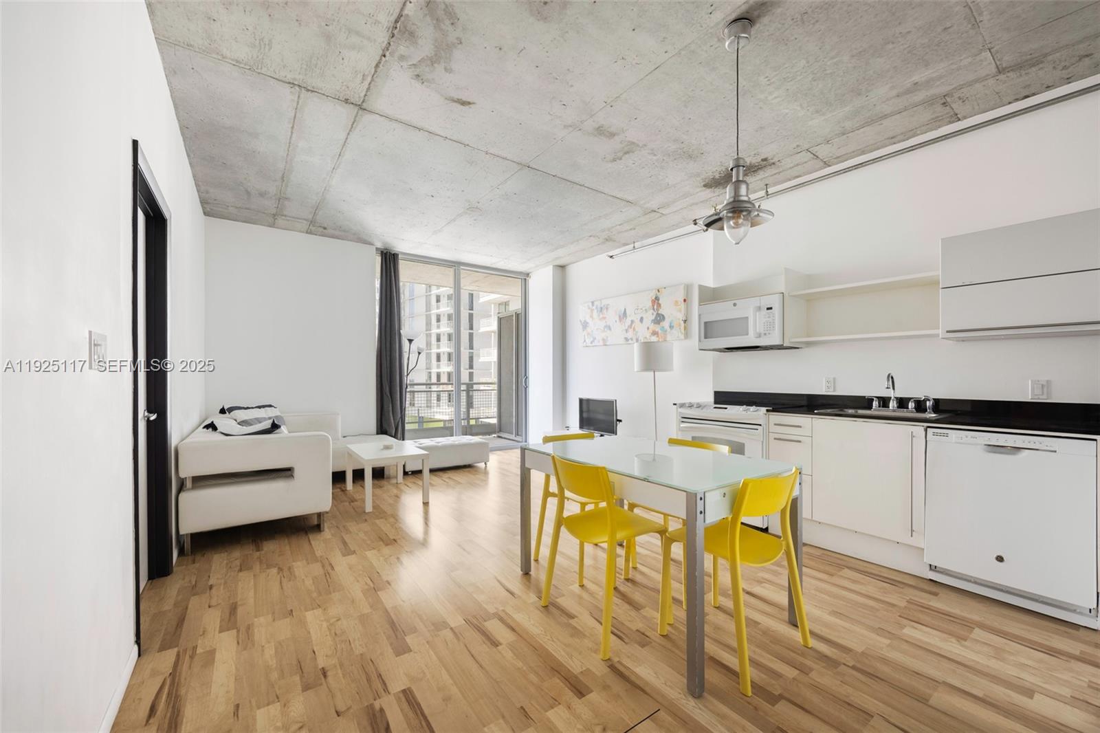 NEO VERTIKA CONDO - Residential Lease