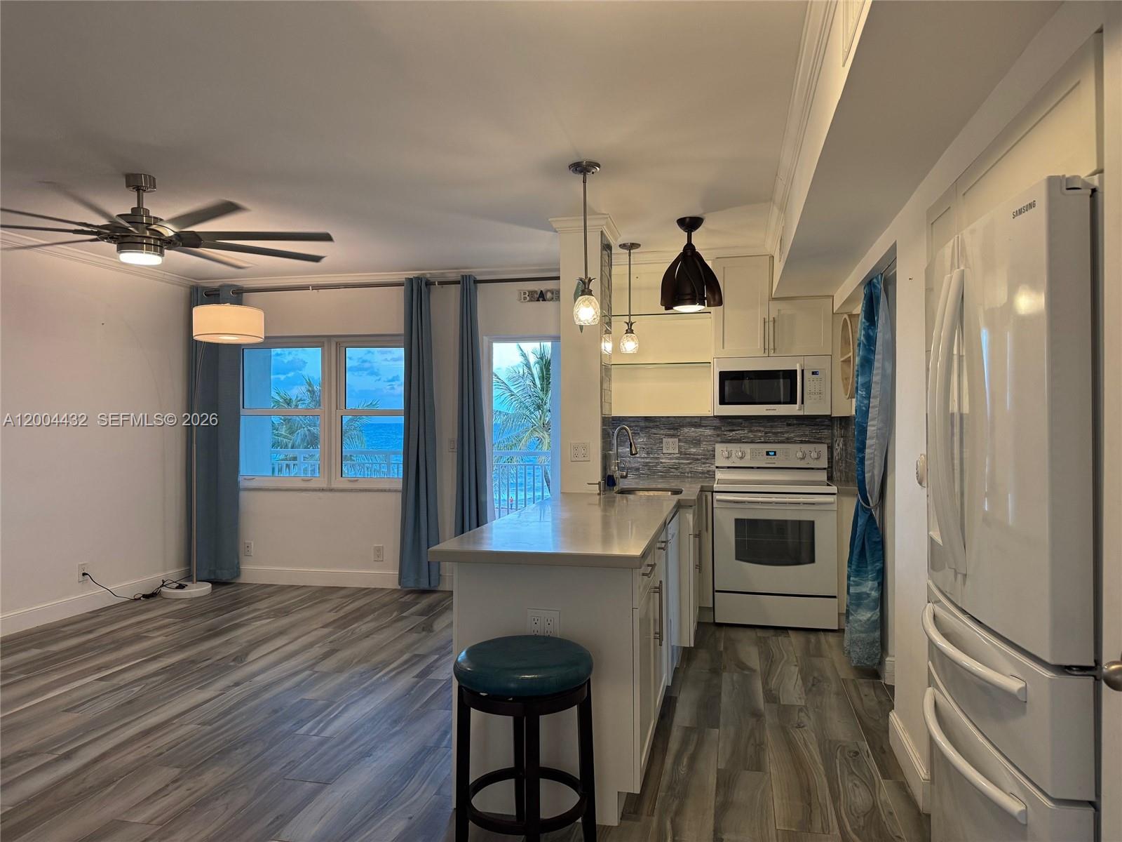ANDORIC APTS CO-OP - Residential