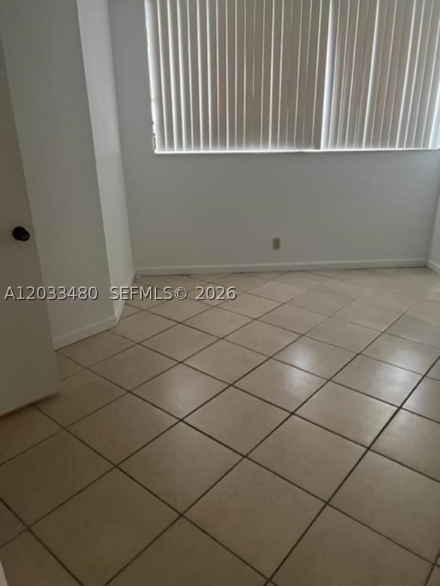 PRESIDENTIAL GOLFVIEW CON - Residential Lease