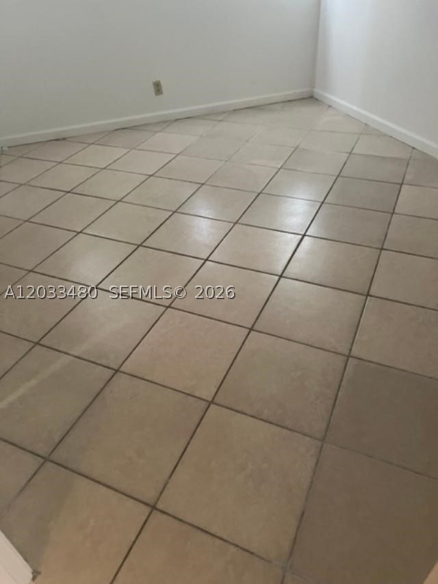 PRESIDENTIAL GOLFVIEW CON - Residential Lease