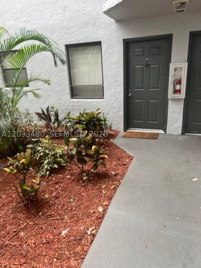 PRESIDENTIAL GOLFVIEW CON - Residential Lease