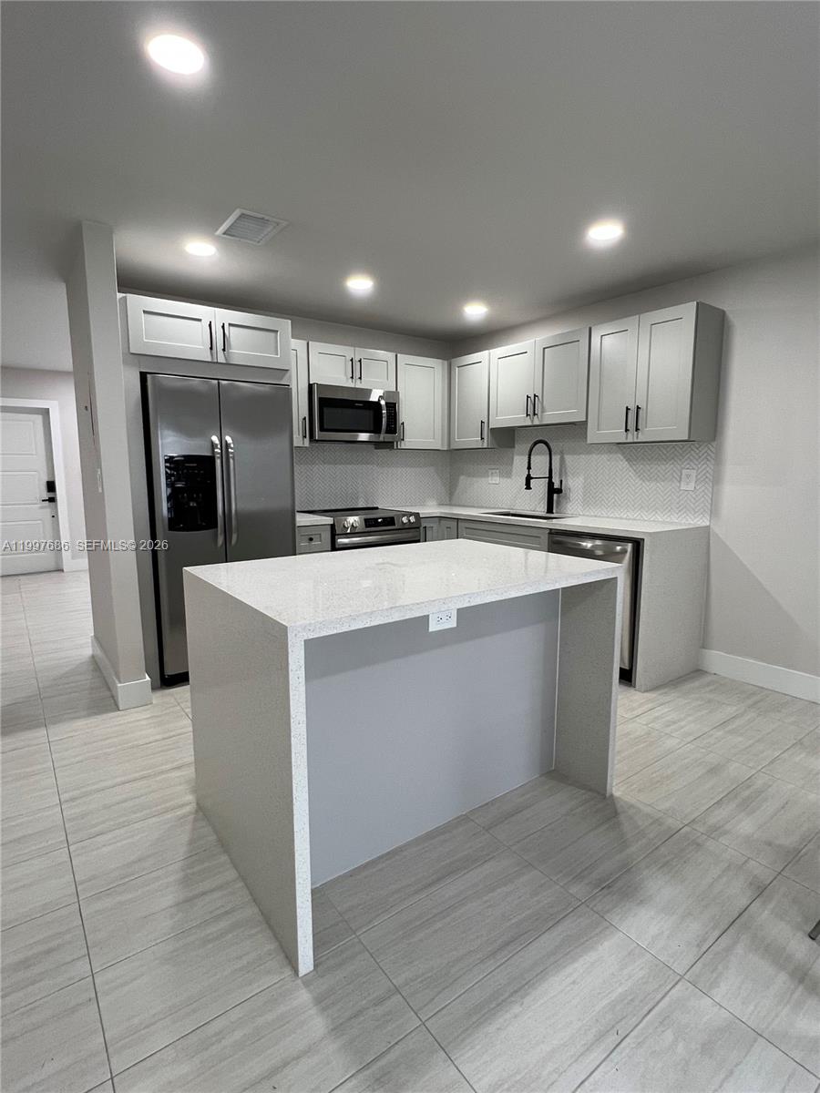 CHATEAUBLEAU VILLAS CONDO - Residential