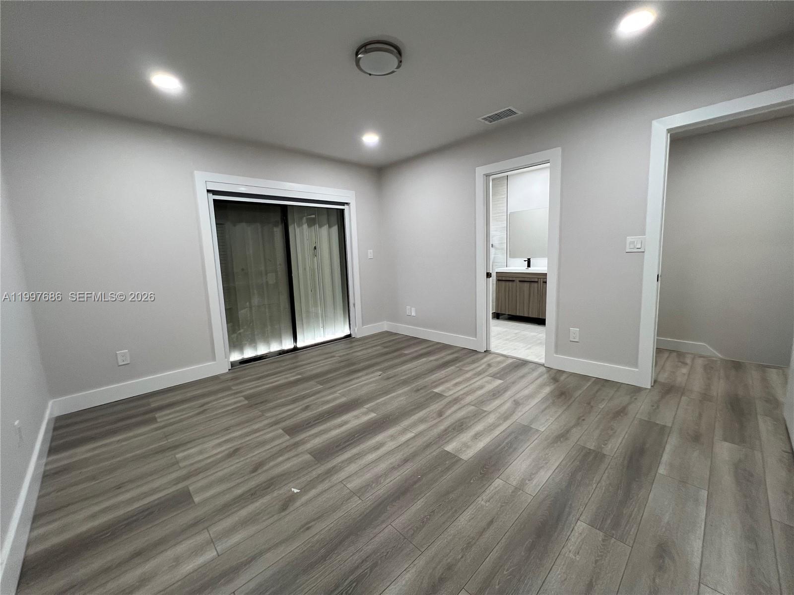 CHATEAUBLEAU VILLAS CONDO - Residential