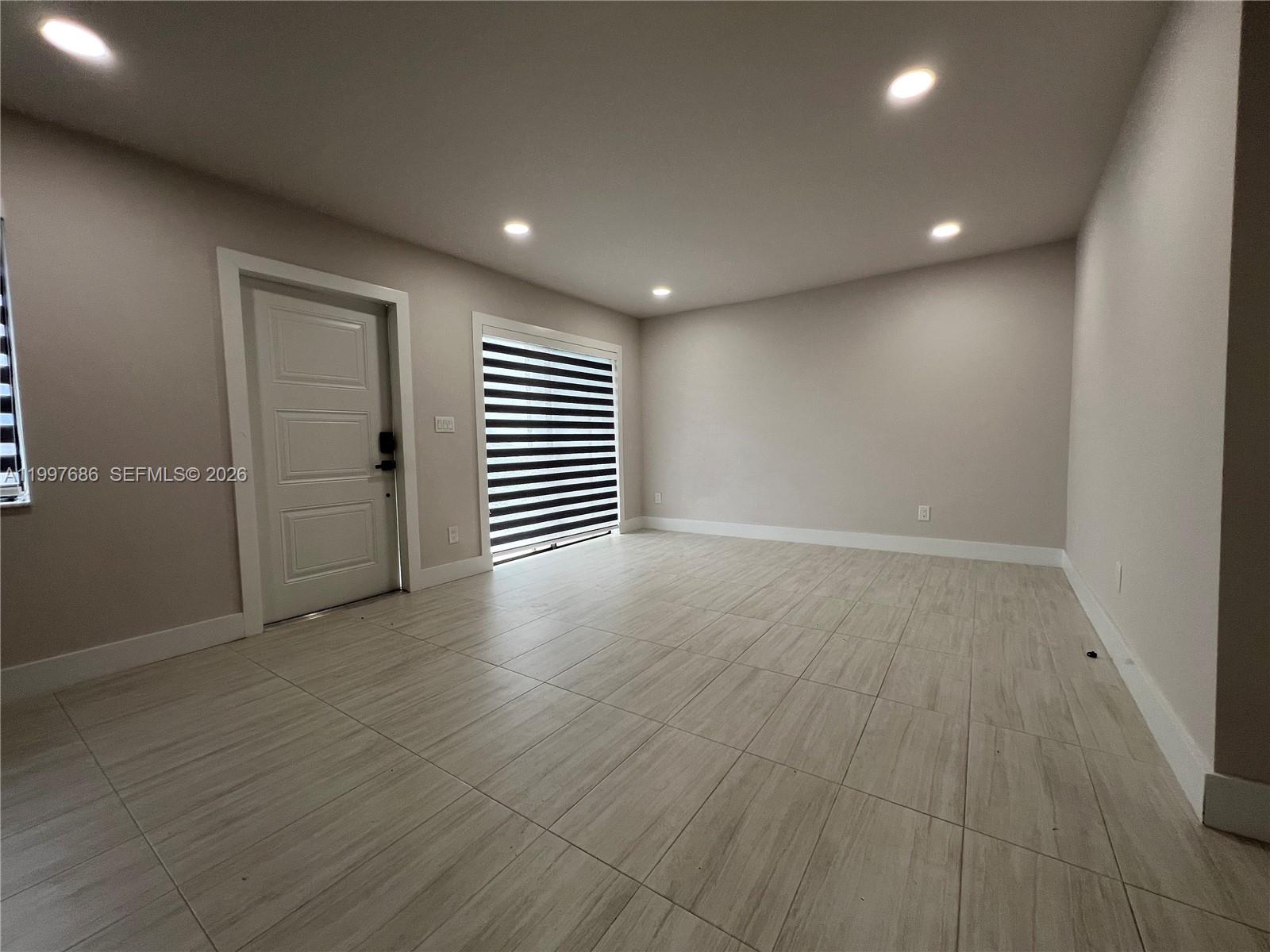 CHATEAUBLEAU VILLAS CONDO - Residential