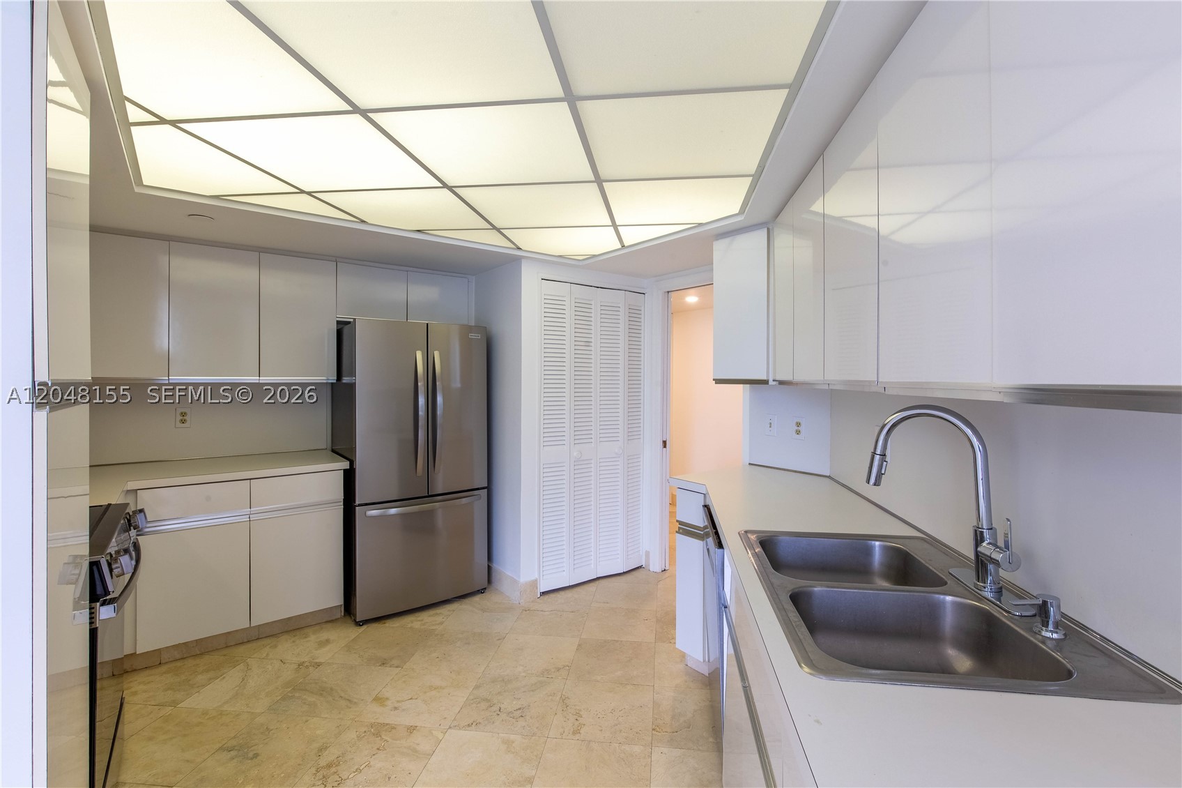 THIRTY FIVE SIXTY CONDO - Residential Lease