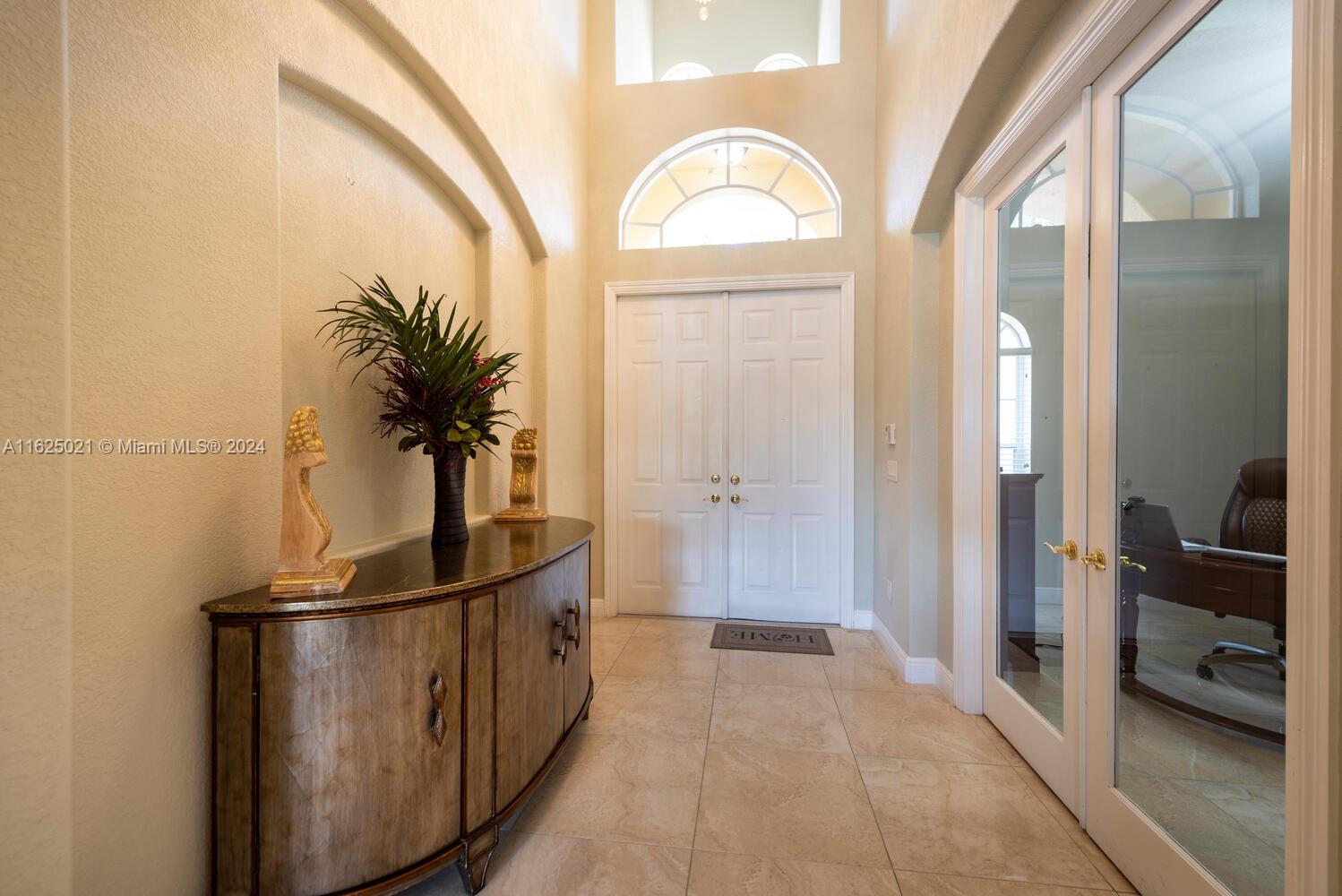 COUNTRY GLEN - Residential