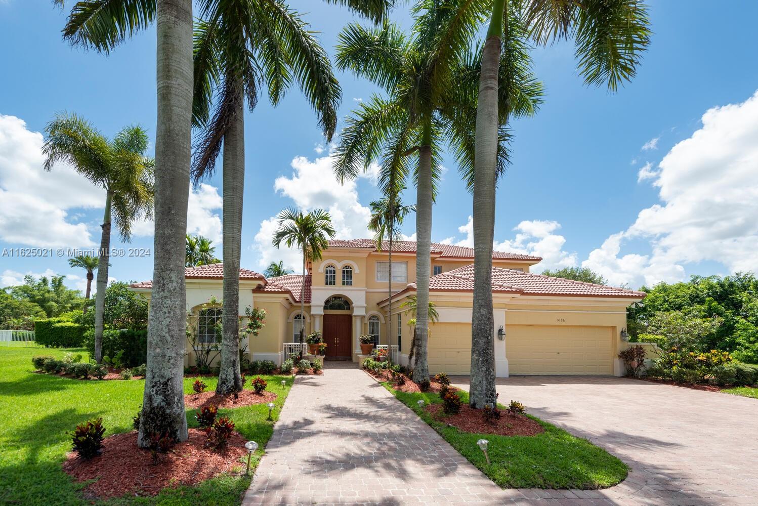COUNTRY GLEN - Residential