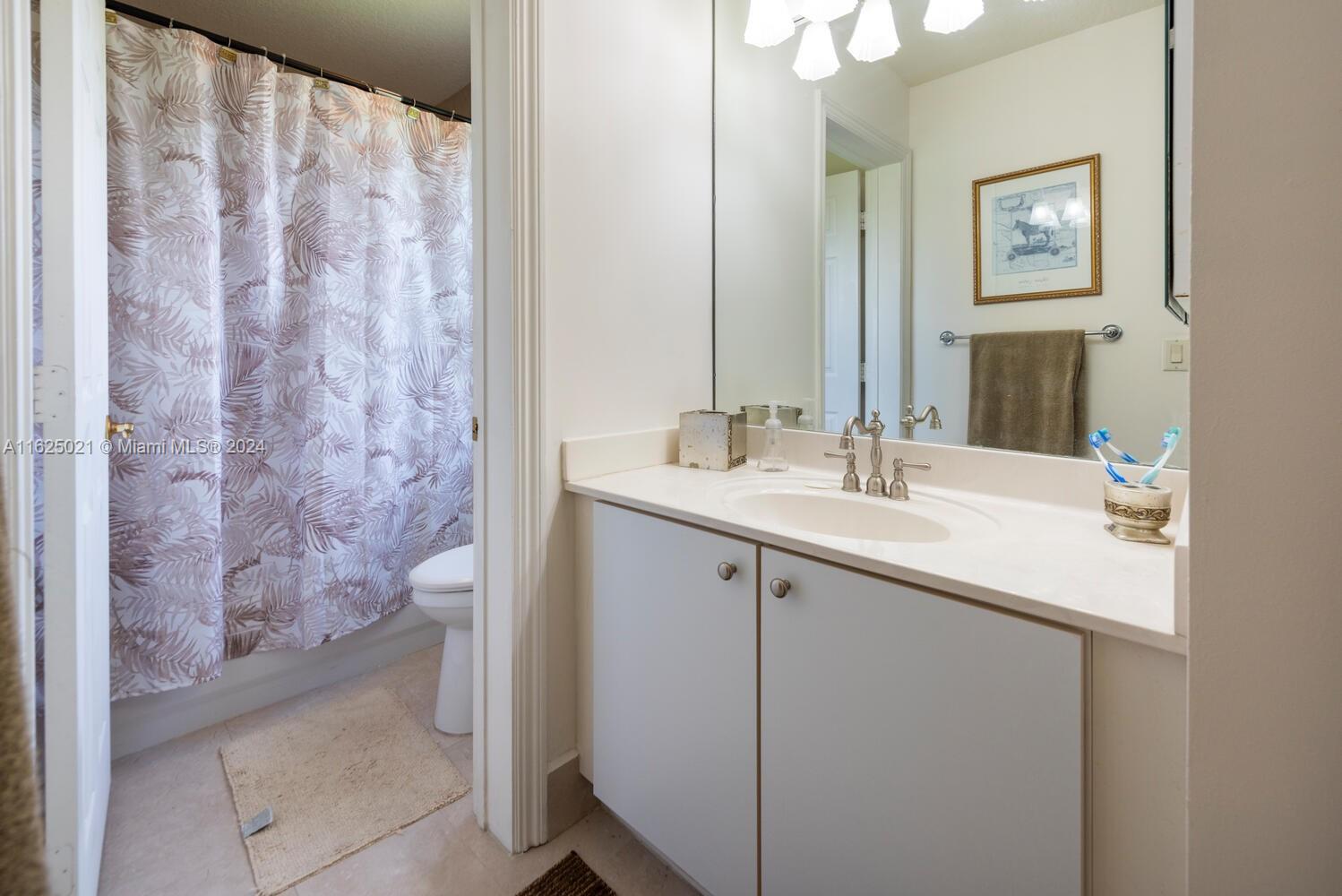 COUNTRY GLEN - Residential
