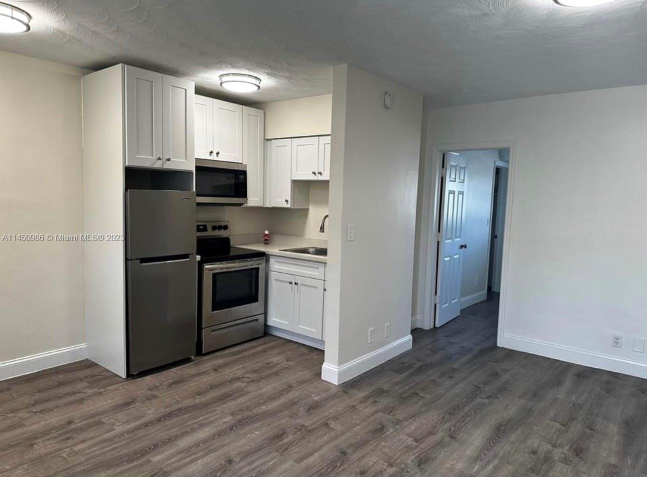 Centrally located gem!!! 2nd floor unit with spacious layout! Newly remodeled 1 bed, 1 bath apartment in the coveted Victoria Park area of Fort Lauderdale. Unit features pristine upgrades including new granite countertops, cabinets, appliances, upgraded bathrooms and kitchen, along with new flooring and electrical. Bask in the convenience of walk-in closets, impact windows, and new AC, with laundry and ample parking on-site. Nestled in a prime location, this charming complex has a private pool, picnic area, and outdoor lounge/patio area. Adjacent to excellent schools, lush parks, and major highways. Just minutes away from the sun-kissed beach and the vibrant downtown Fort Lauderdale scene, with its array of shops and restaurants. Water, waste, sewer, maintenance included. Turn-key unit!