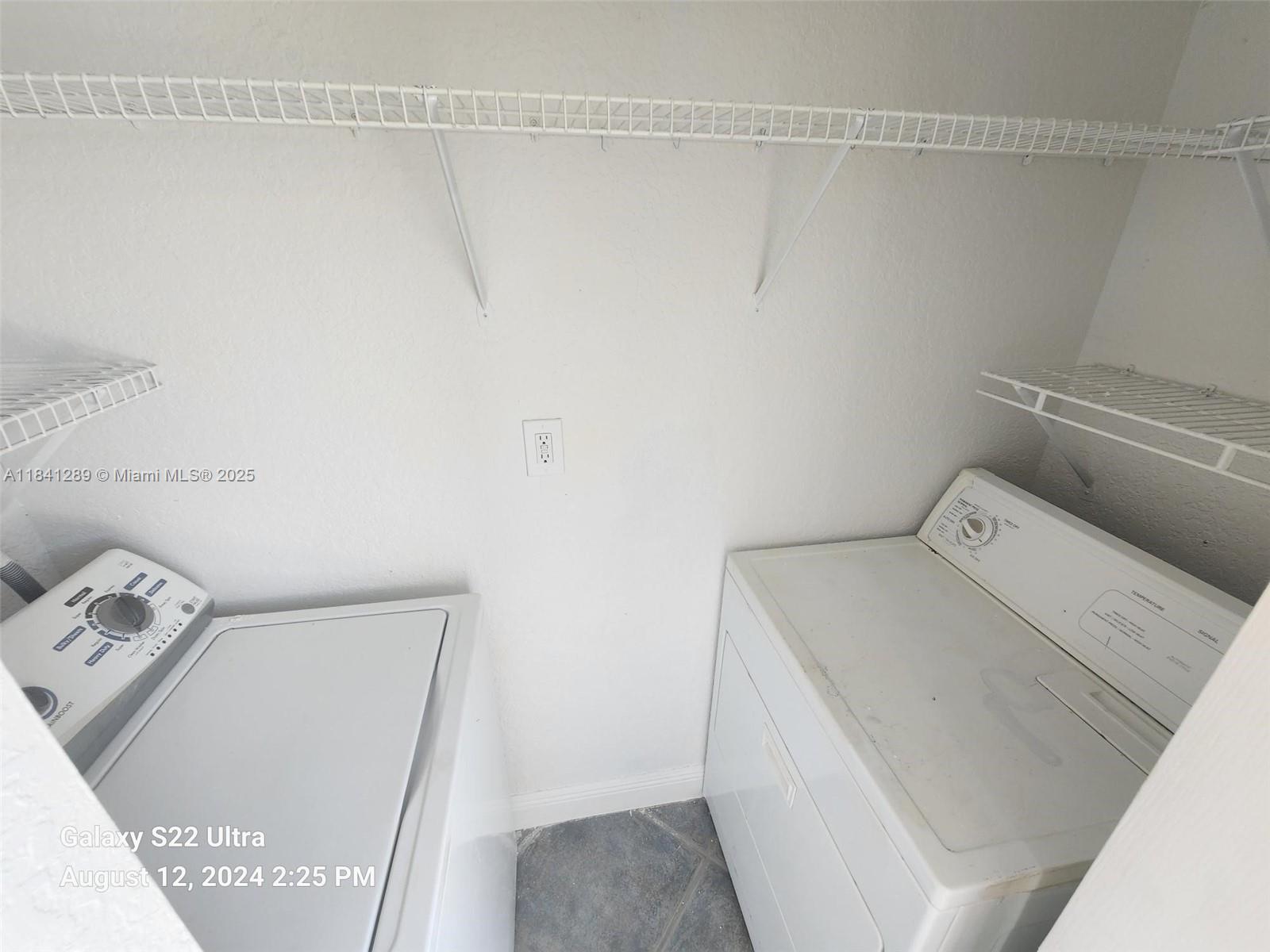 BONITA VILLAS CONDO - Residential Lease