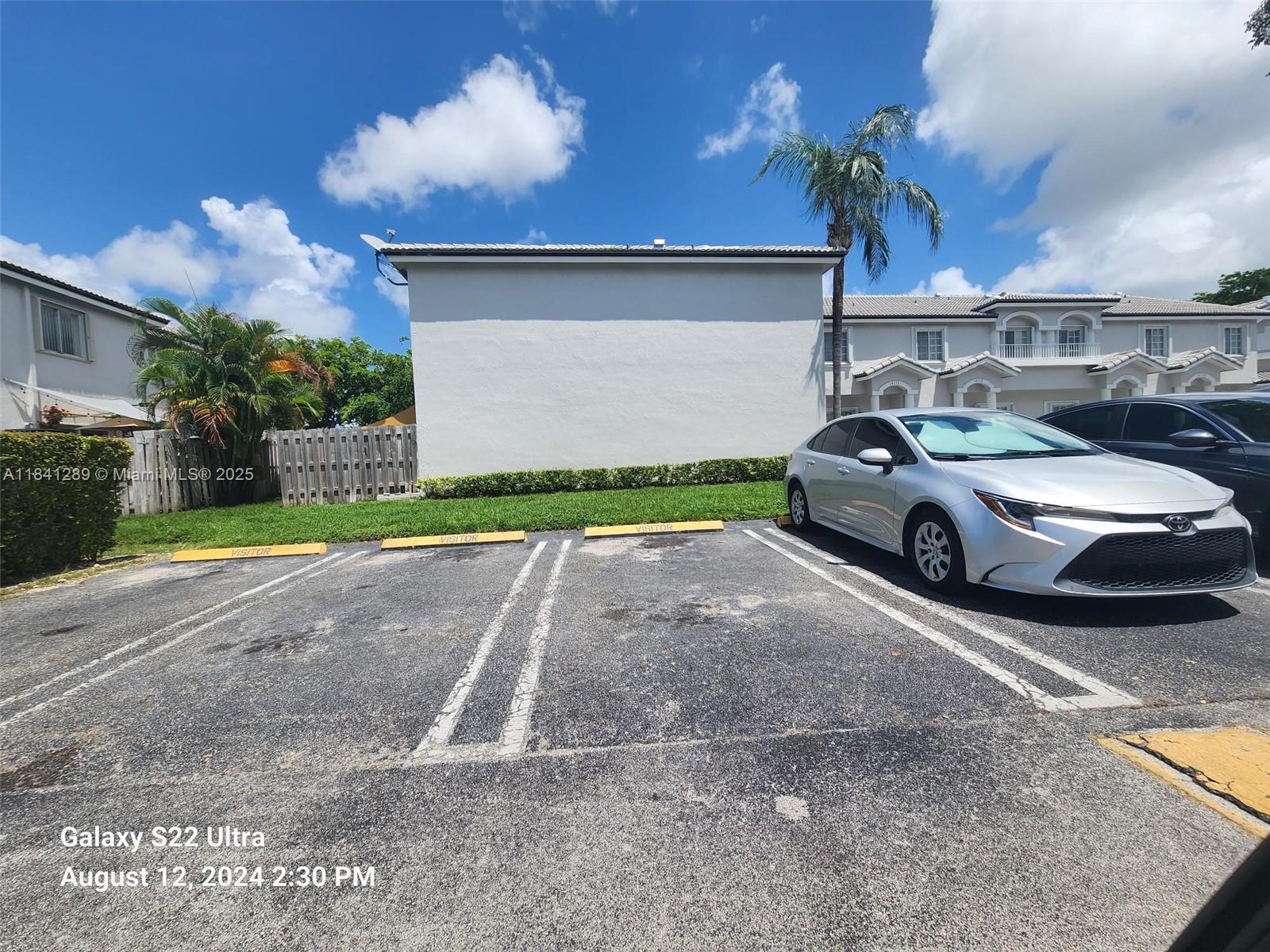 BONITA VILLAS CONDO - Residential Lease