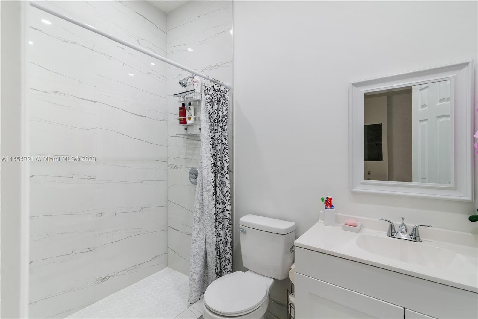CAPLE FARMS NORTH - Residential