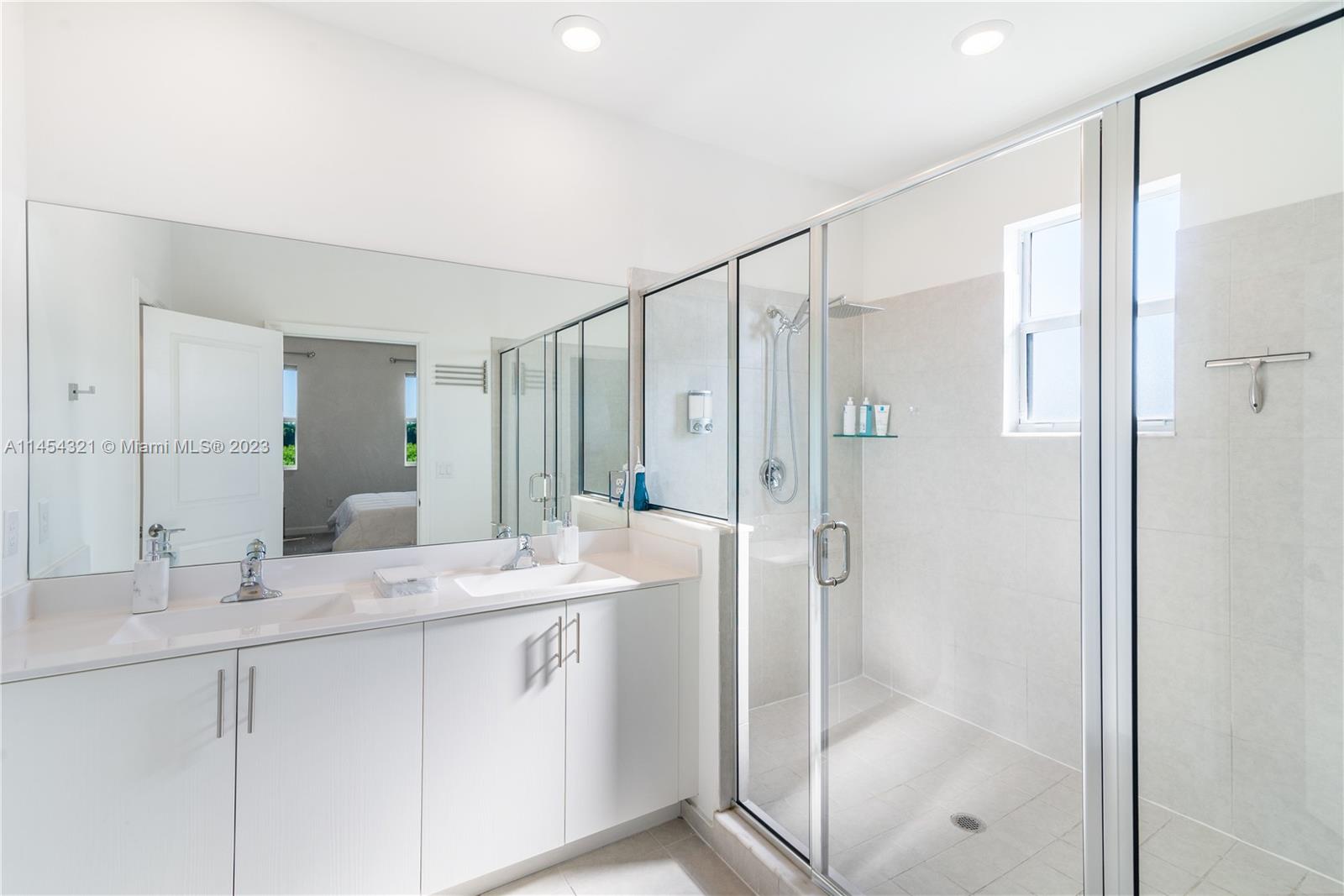 CAPLE FARMS NORTH - Residential