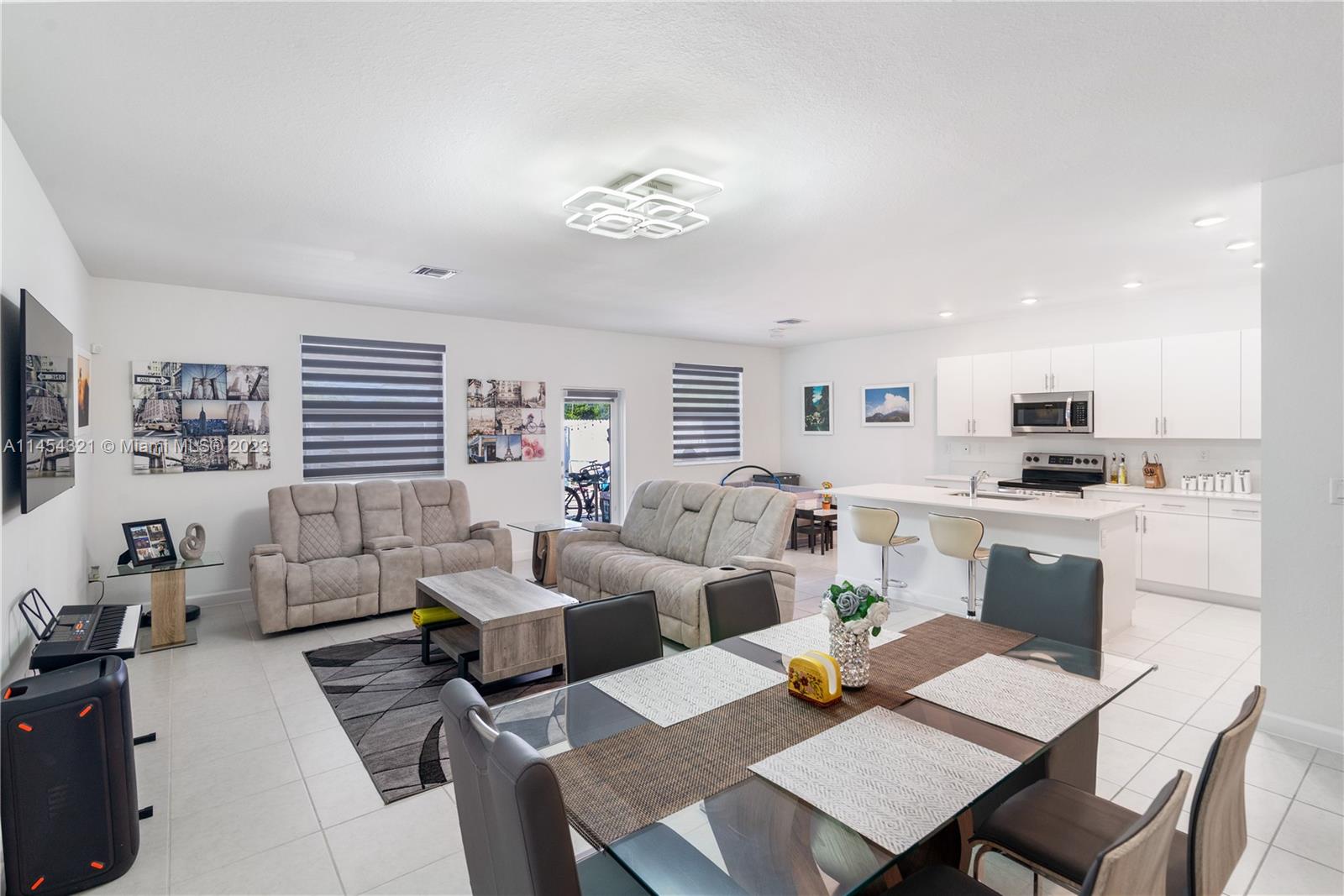 CAPLE FARMS NORTH - Residential