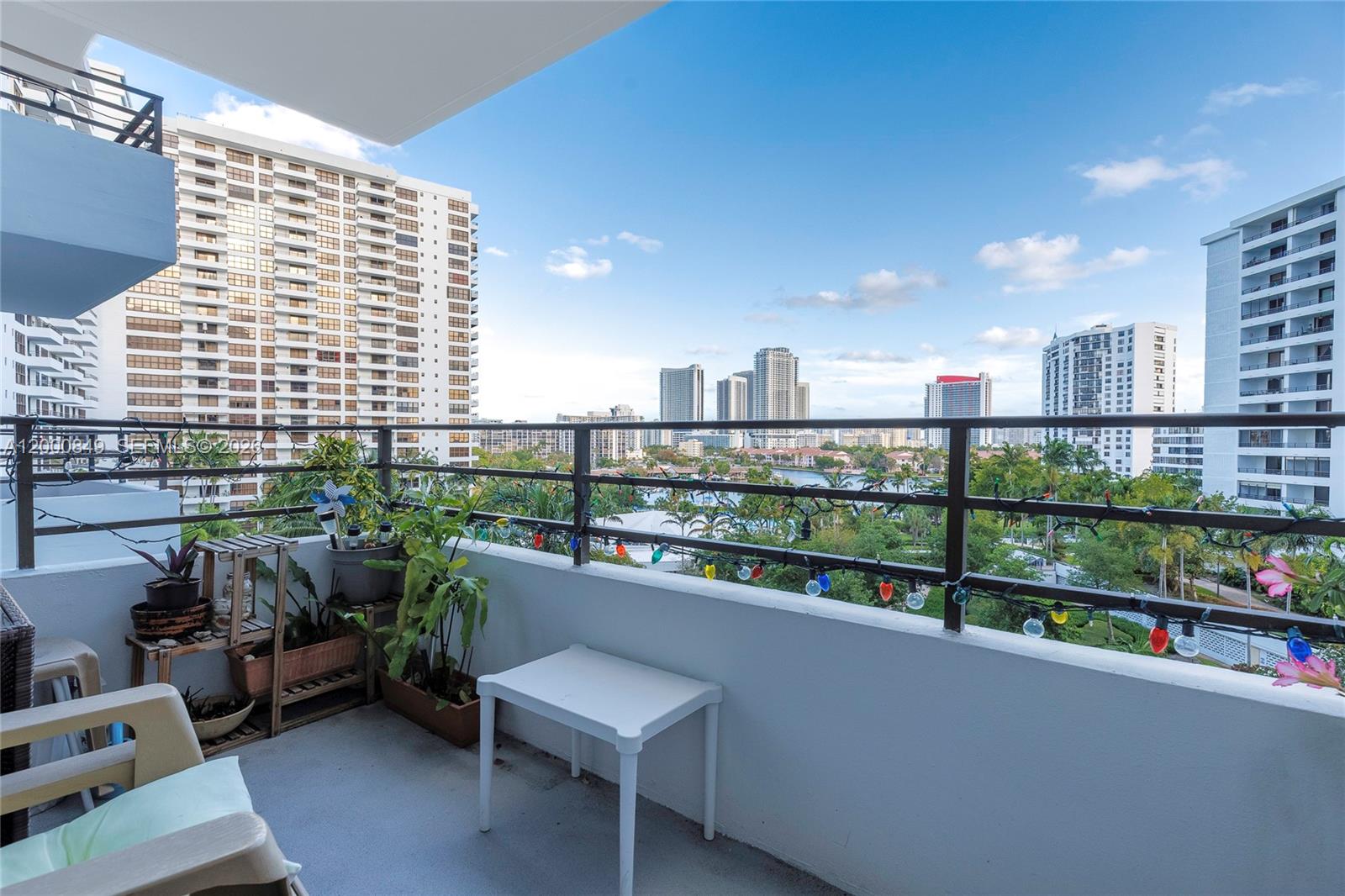 OLYMPUS CONDO PHASE - Residential