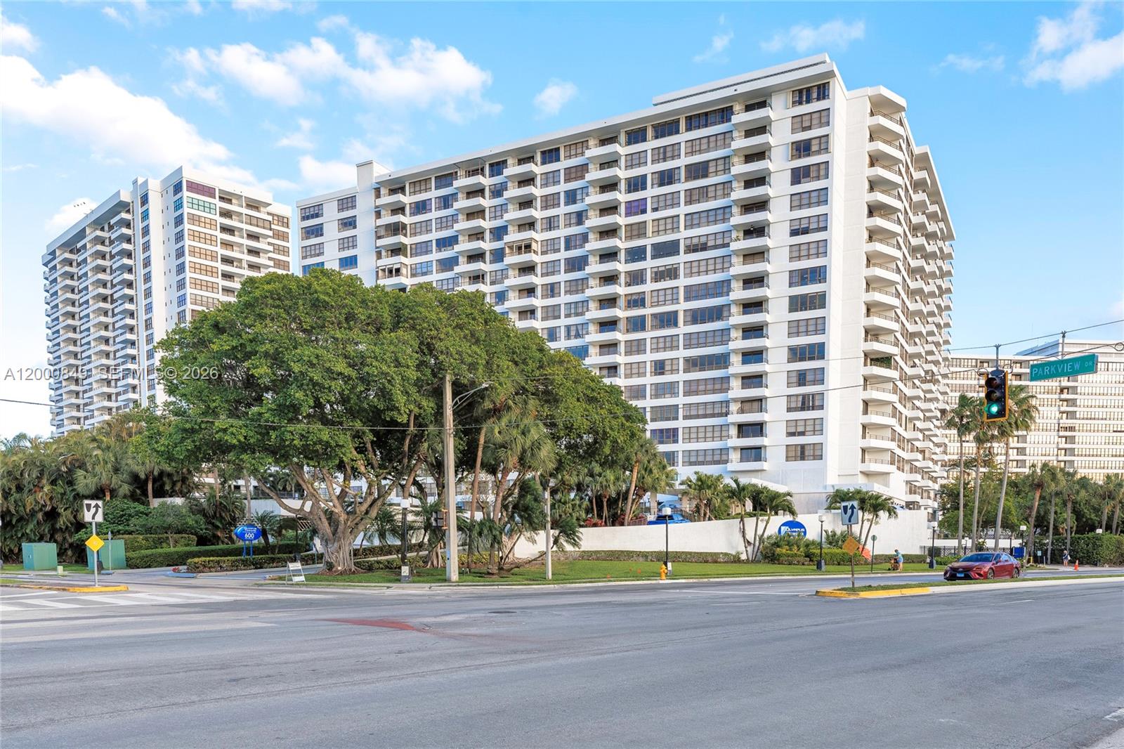 OLYMPUS CONDO PHASE - Residential