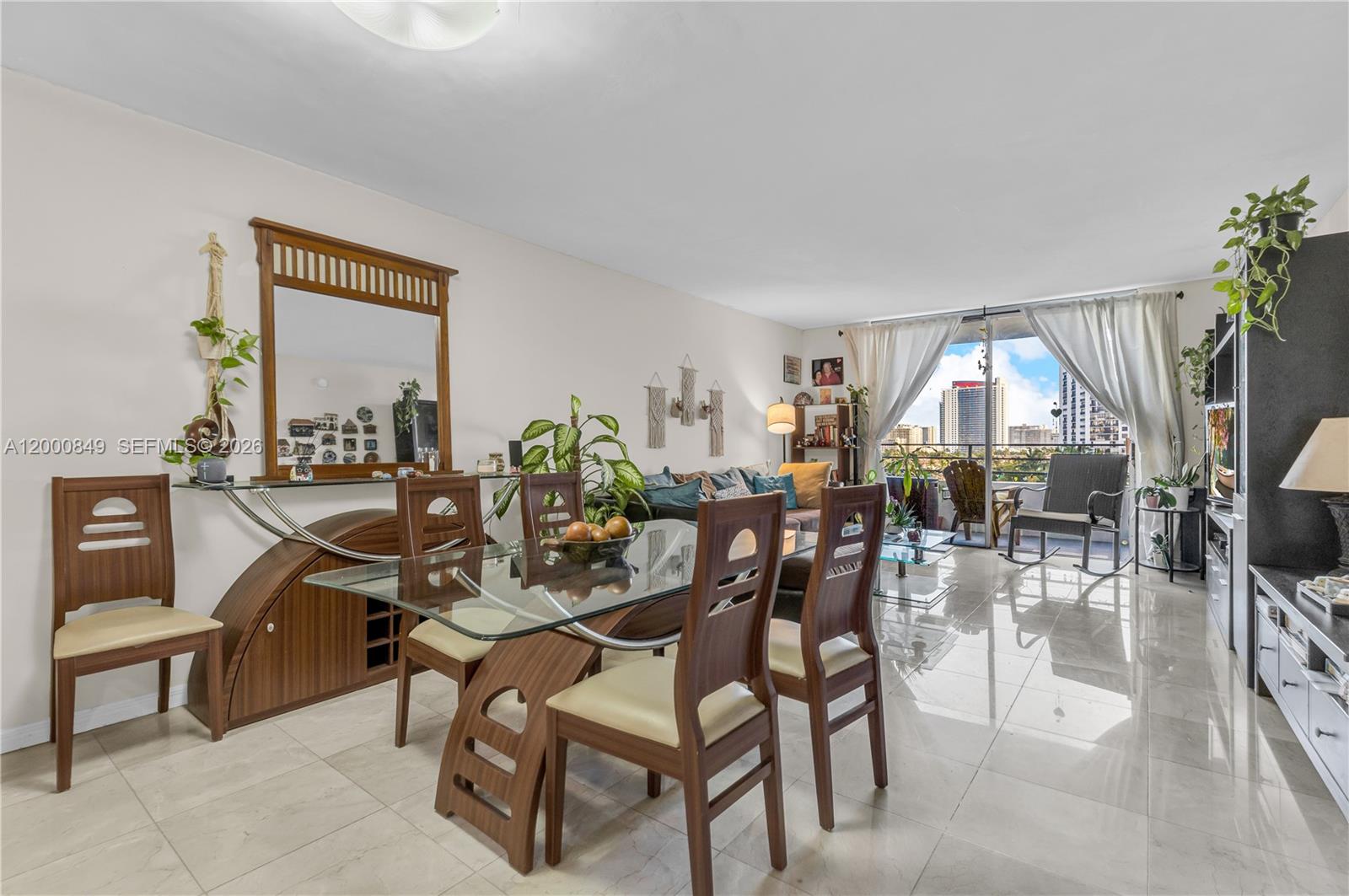 OLYMPUS CONDO PHASE - Residential