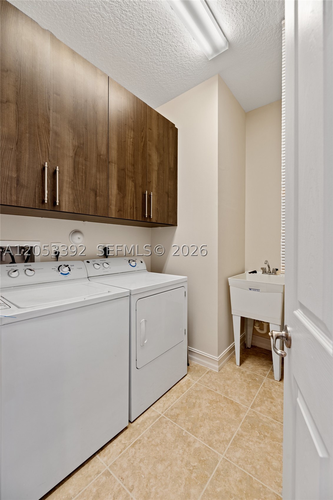 TUSCANY SOUTH - Residential Lease
