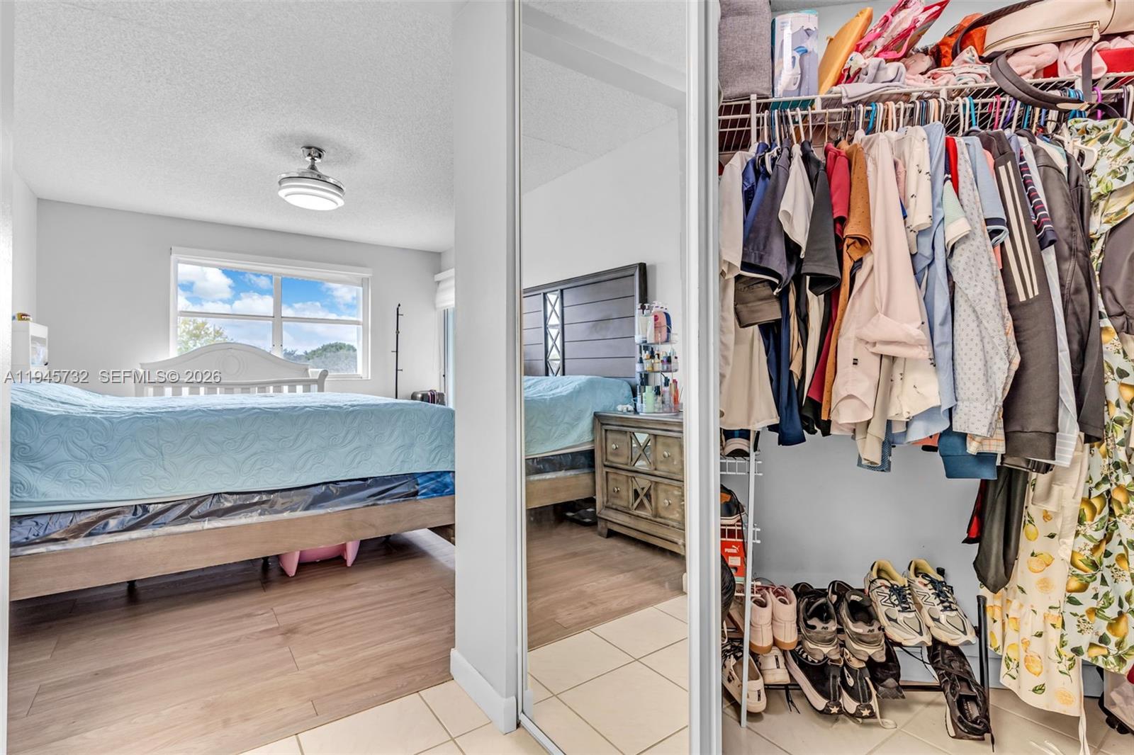 KEYS GATE CONDO NO FOUR - Residential