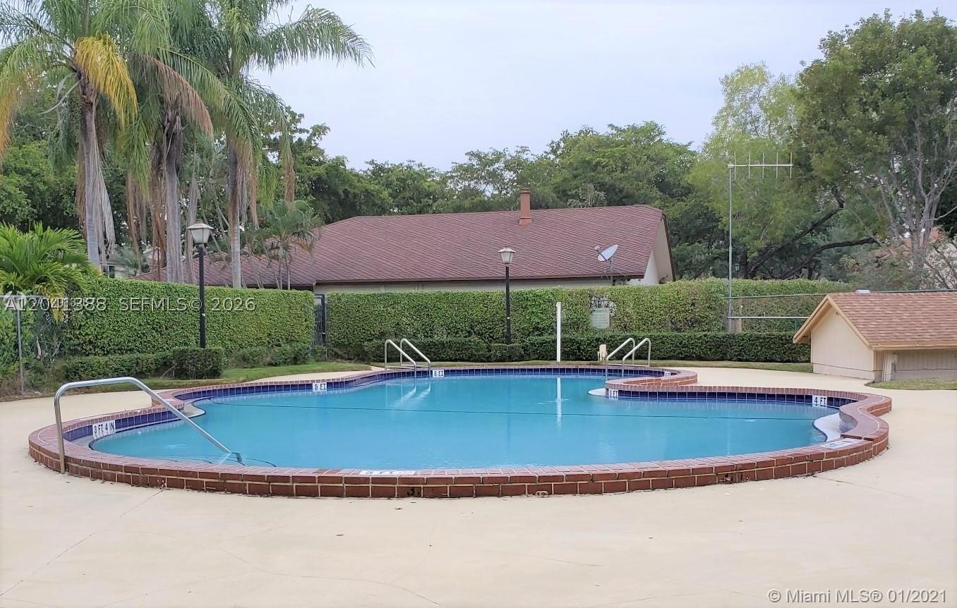 WIMBLEDON AT JACARANDA CO - Residential