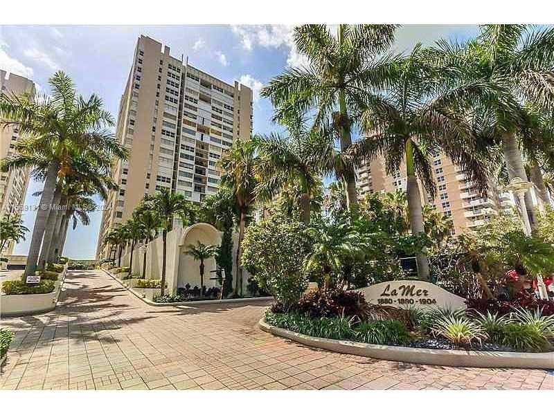 LA MER ESTATES WEST CONDO - Residential Lease