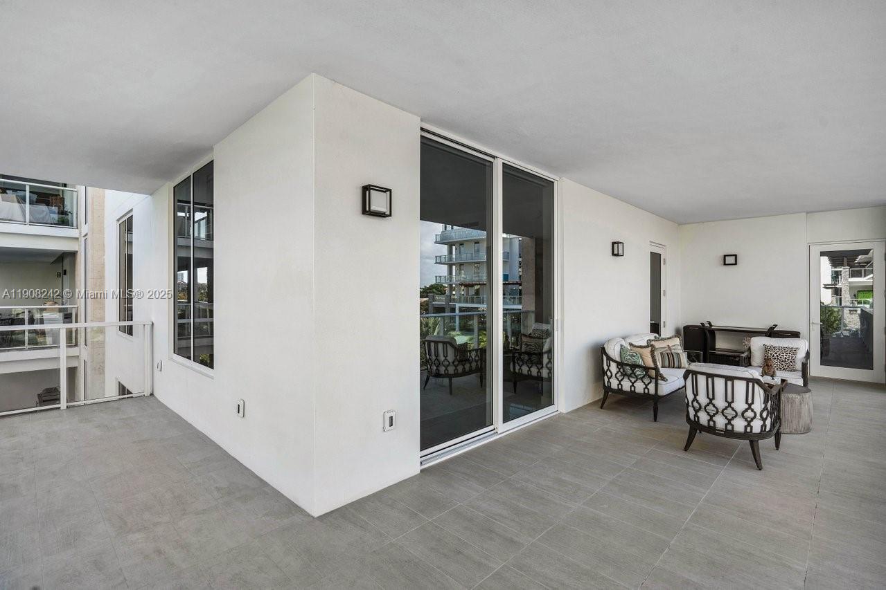 ALINA BOCA RATON CONDO - Residential