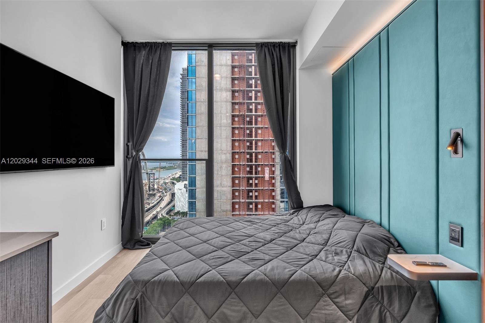 E11even hotel - Residential