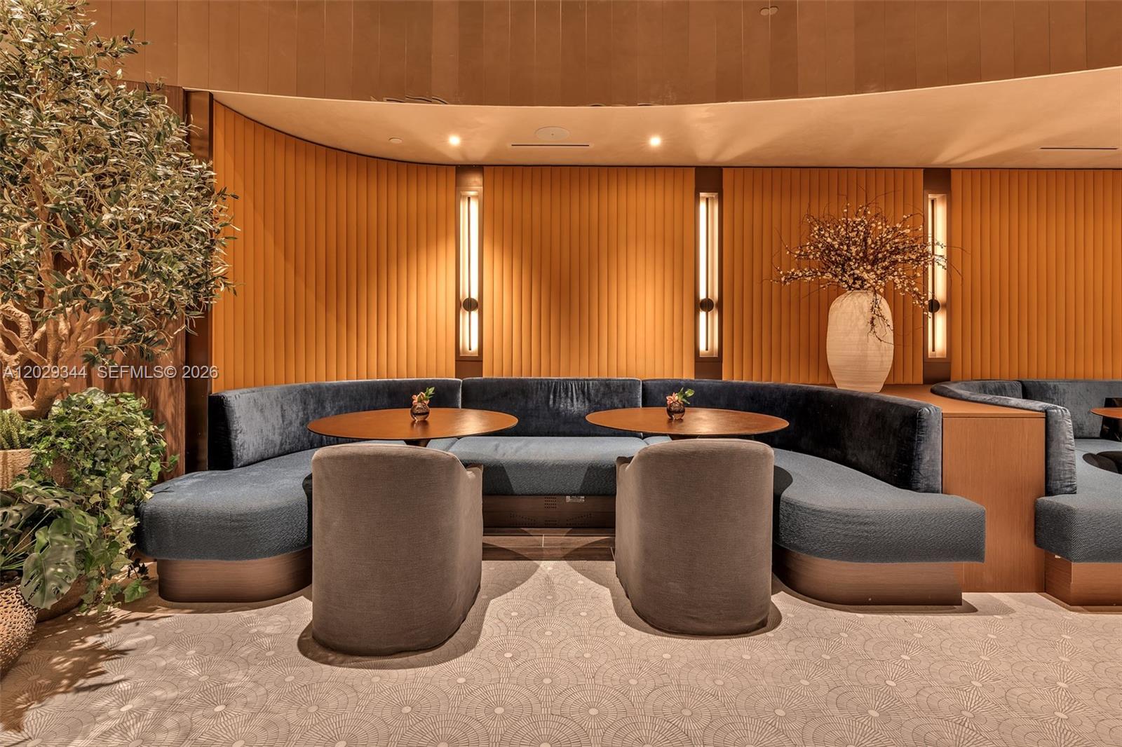 E11even hotel - Residential