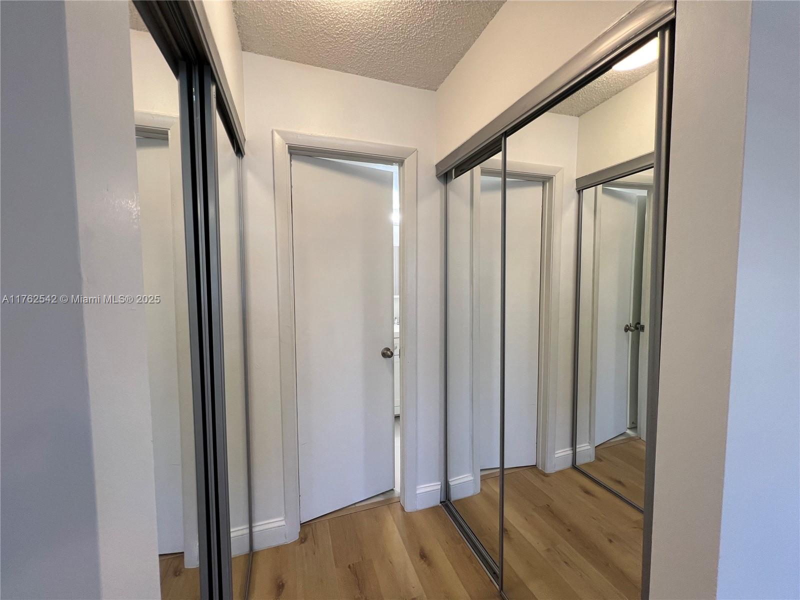 LE CLUB AT OLD CUTLER CON - Residential Lease