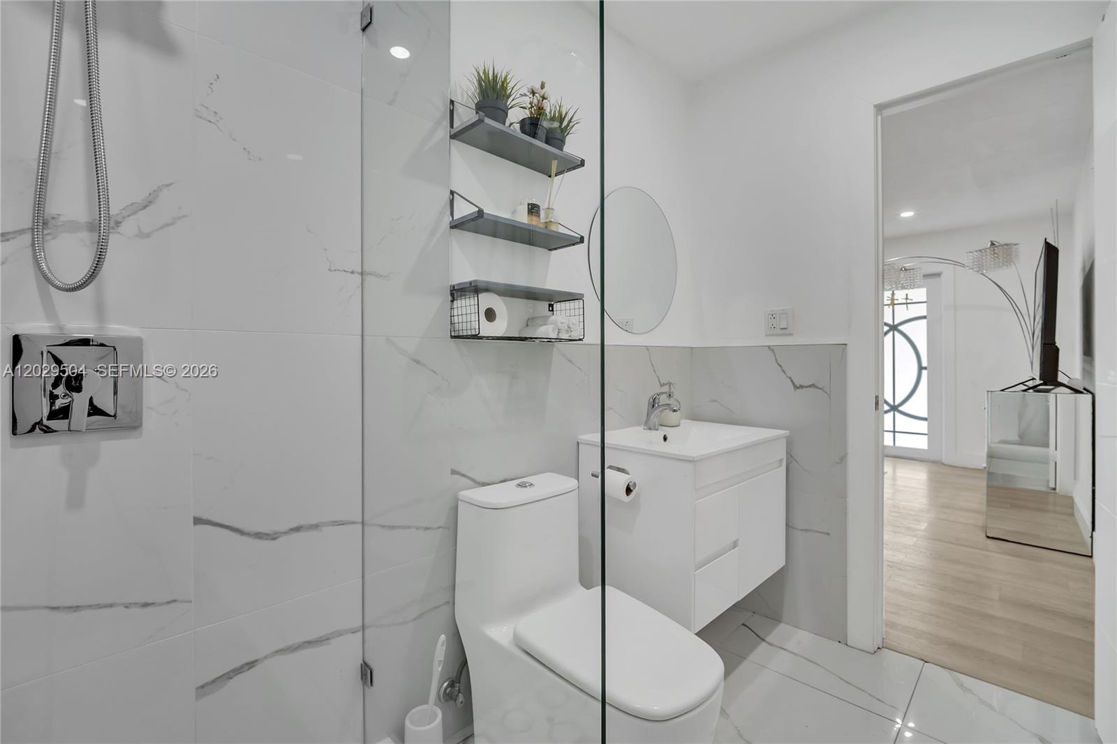 LINWOOD GARDENS NO 2 - Residential